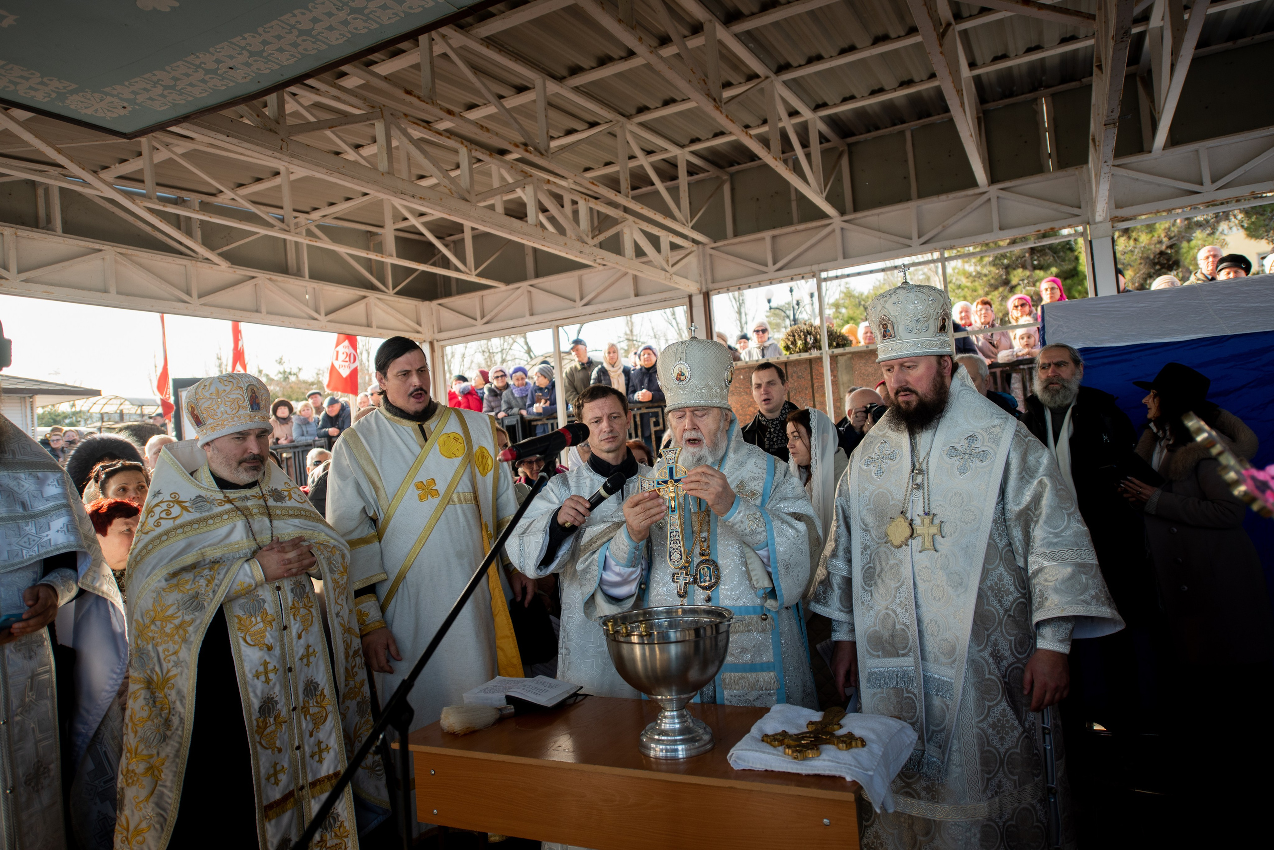 Крещение 18.01.2023. Семейный и свадебный фотограф в Феодосии и Коктебеле