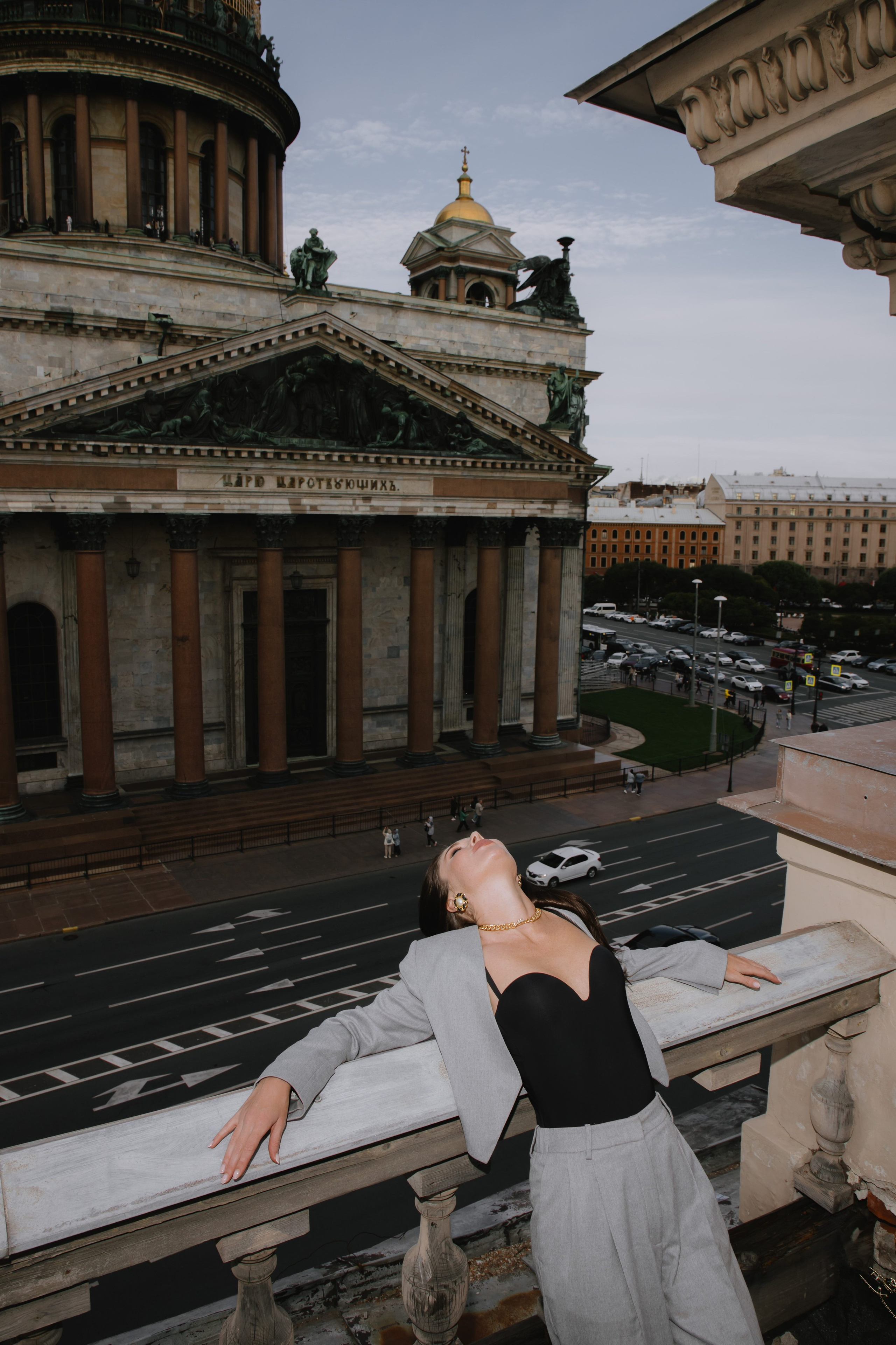 Вероника (съемка на крыше). Фотограф в Москве и Санкт-Петербурге Дарина