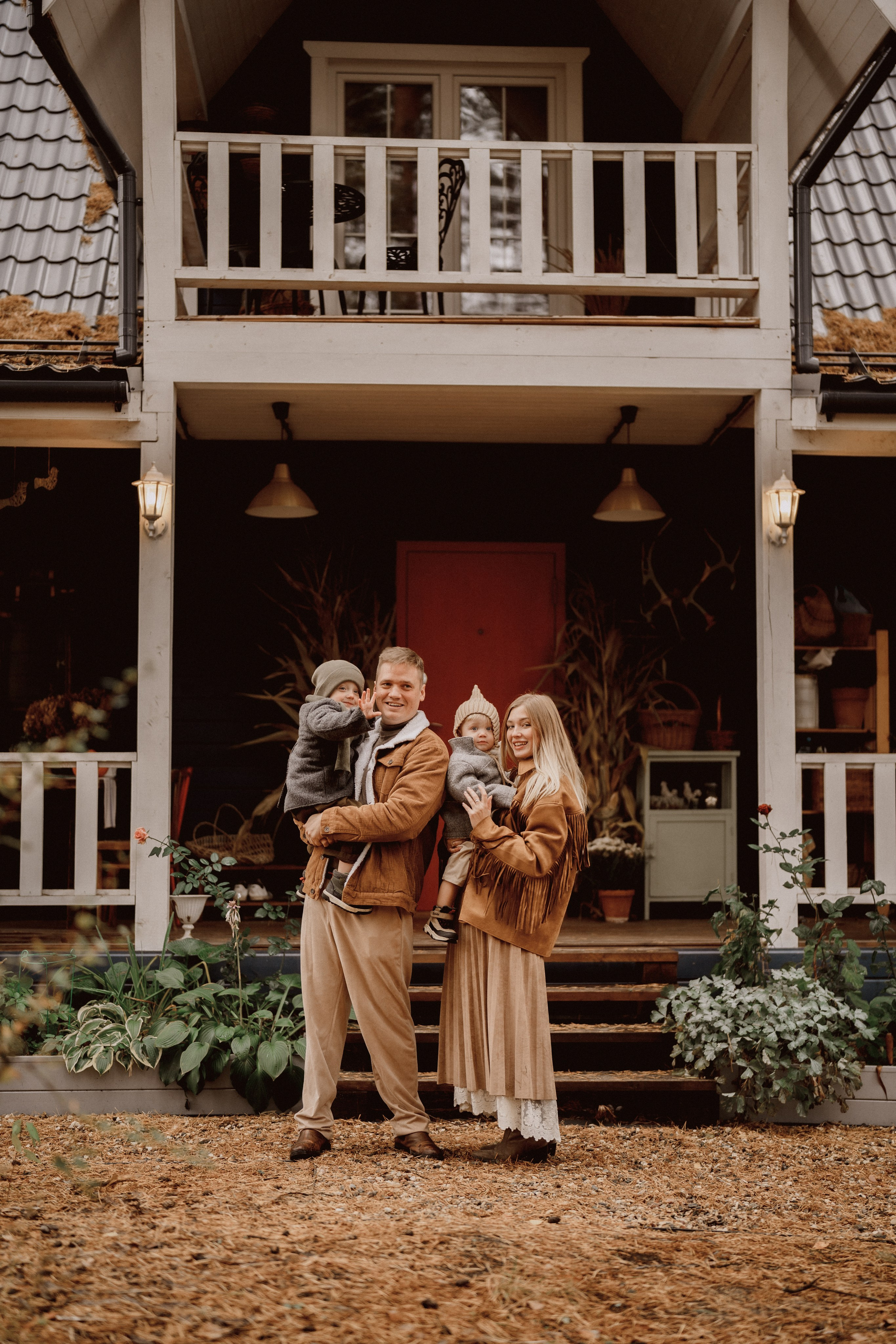 Семейная фотосессия на даче. Семейный и детский фотограф в Сергиев Посаде, Хотьково Якимчук Любовь