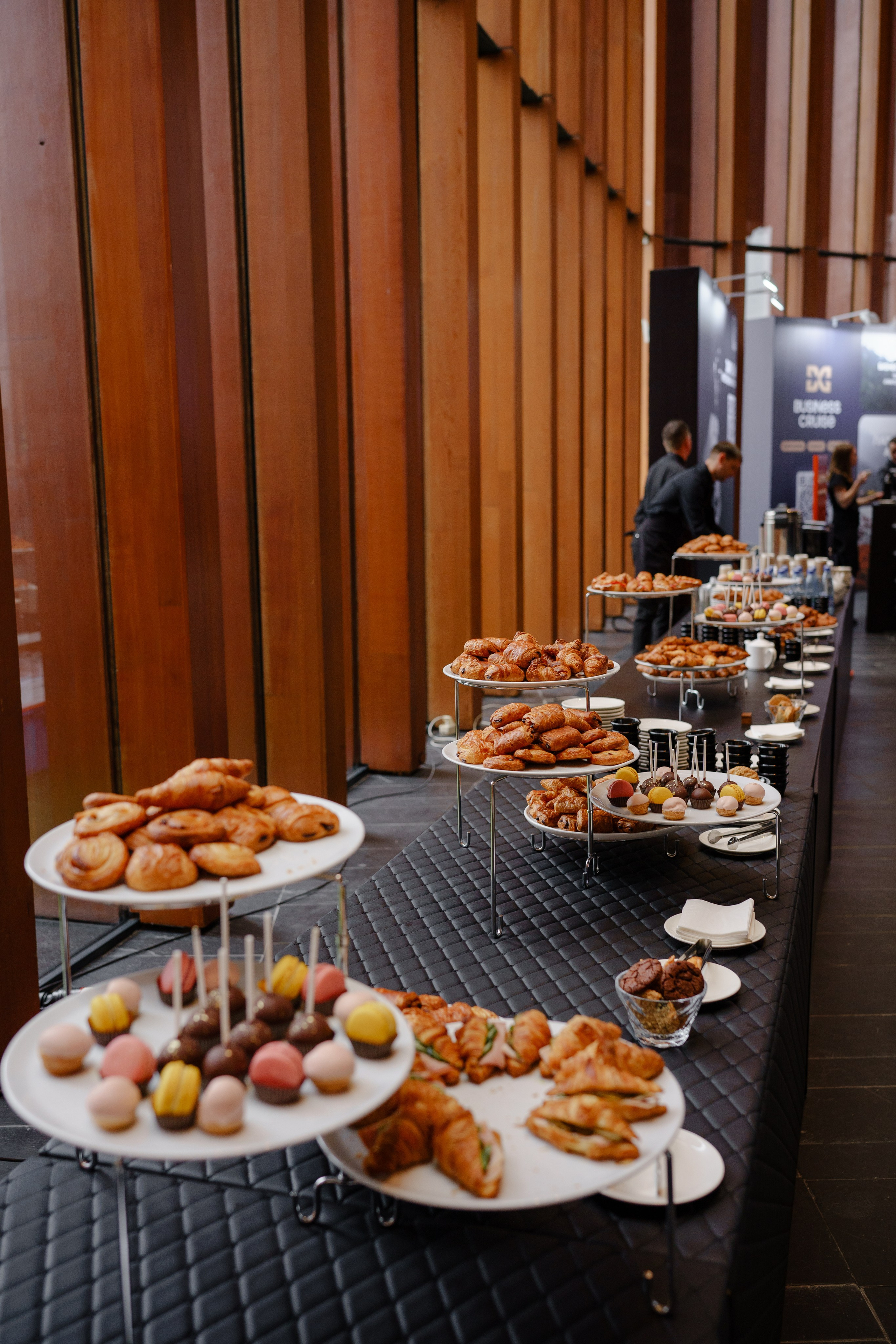 Фотограф репортажный на конференцию/форум в Москве. Репортажный фотограф в Москве Саша Дружинина