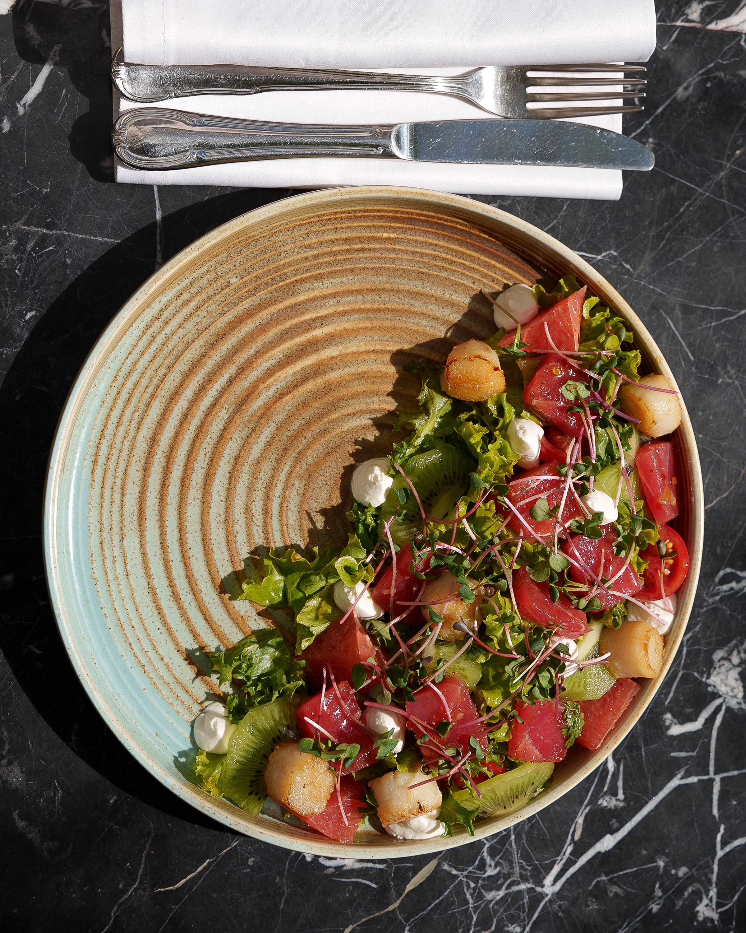 Контент и еда. Фотограф Артём Рауэр