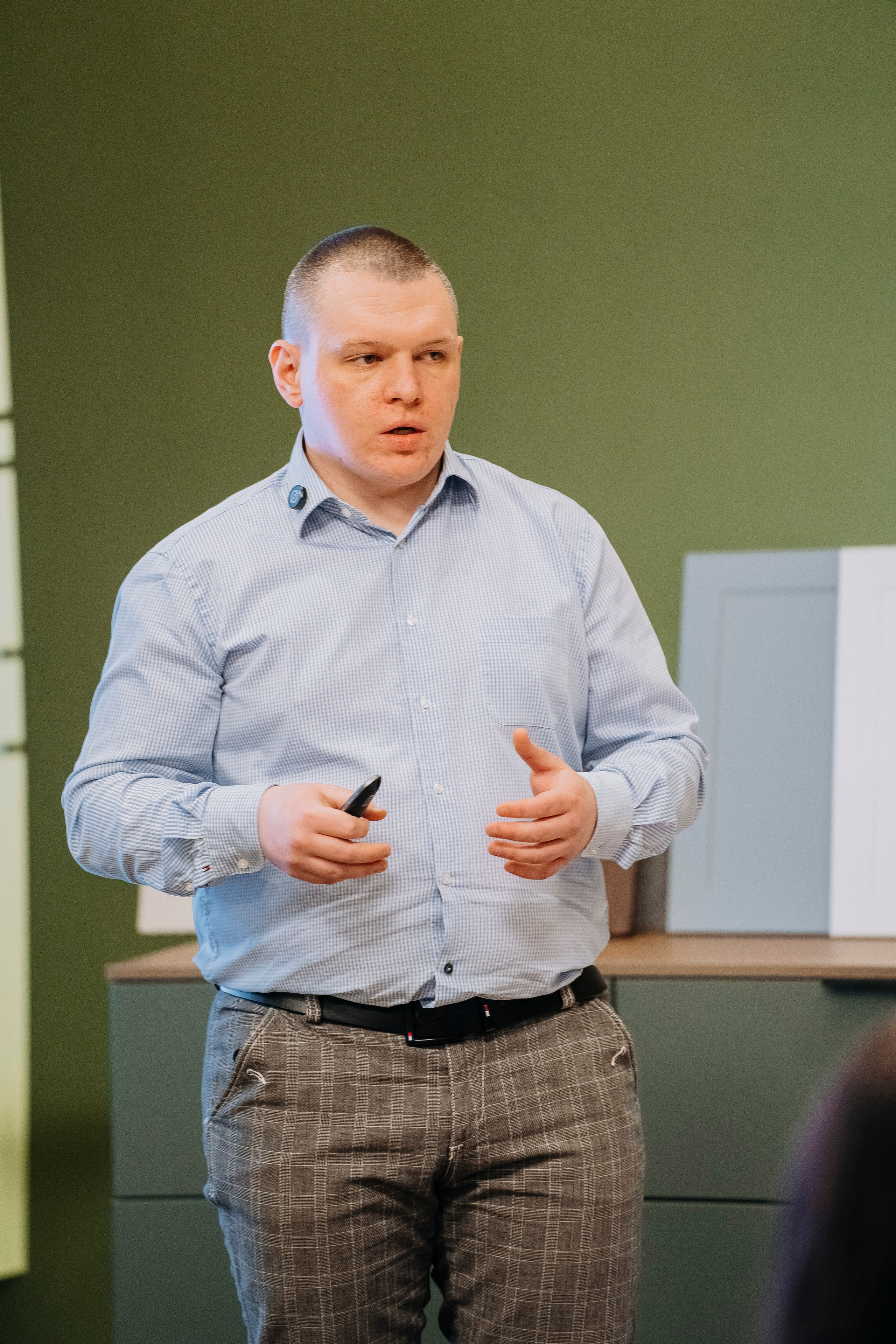 Ежегодный Дилерский семинар от учредителей компании! Больше: https://sinonim.org/improve#res. Профессиональный портретный фотограф в Москве Владимир Глаголев