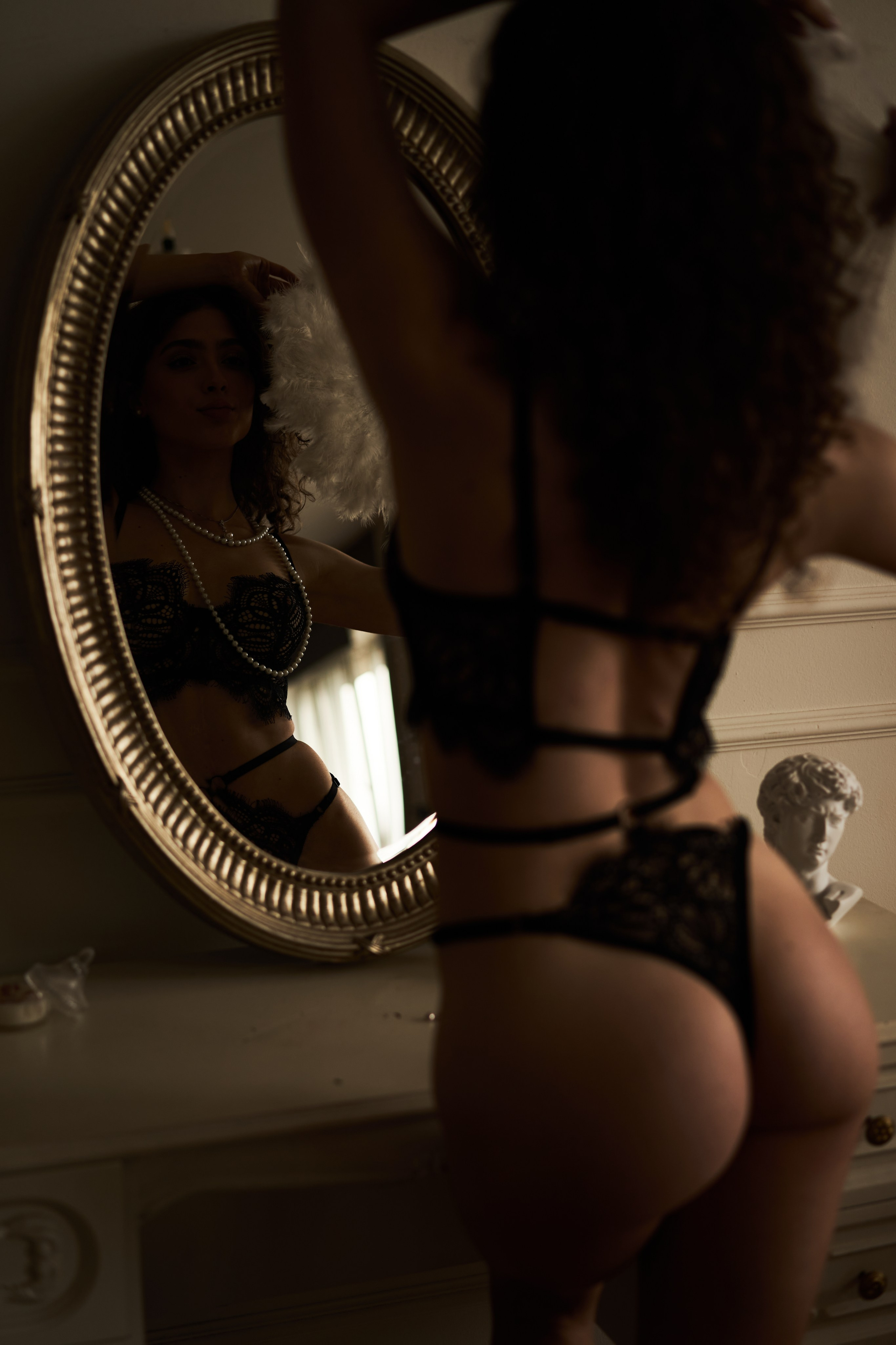 Будуарная фотосессия в студии для рекламы. Фотограф Екатеринбург Кокшарова Александра