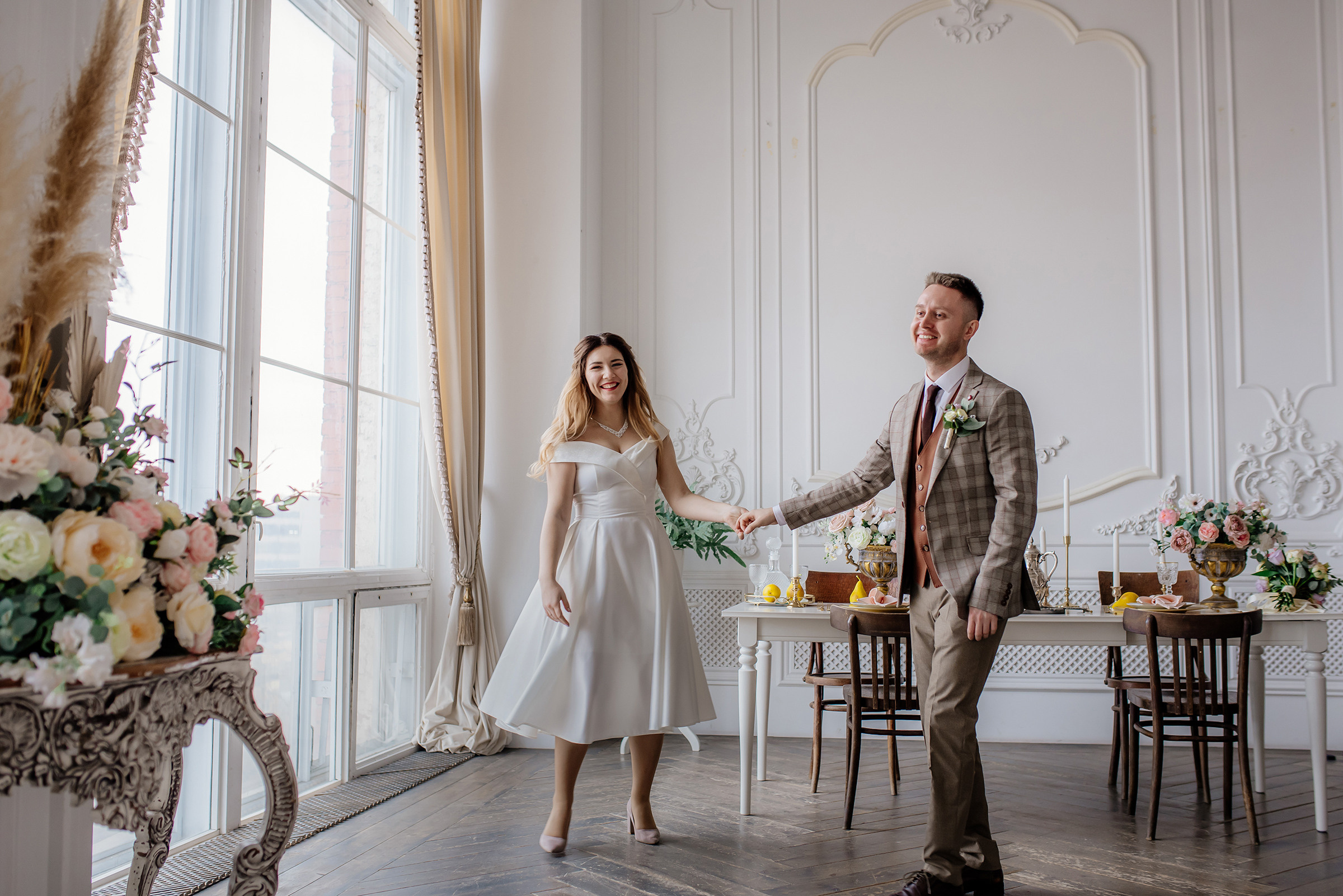 свадебная фотосессия в студии naked sky в зале angels