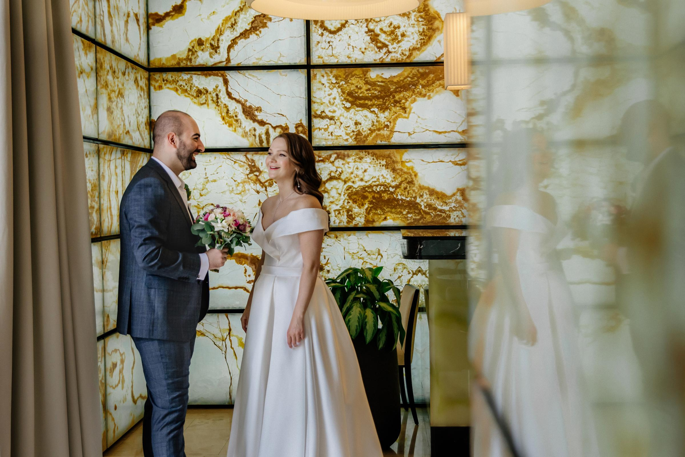 Встреча жениха и невесты в palmira business club