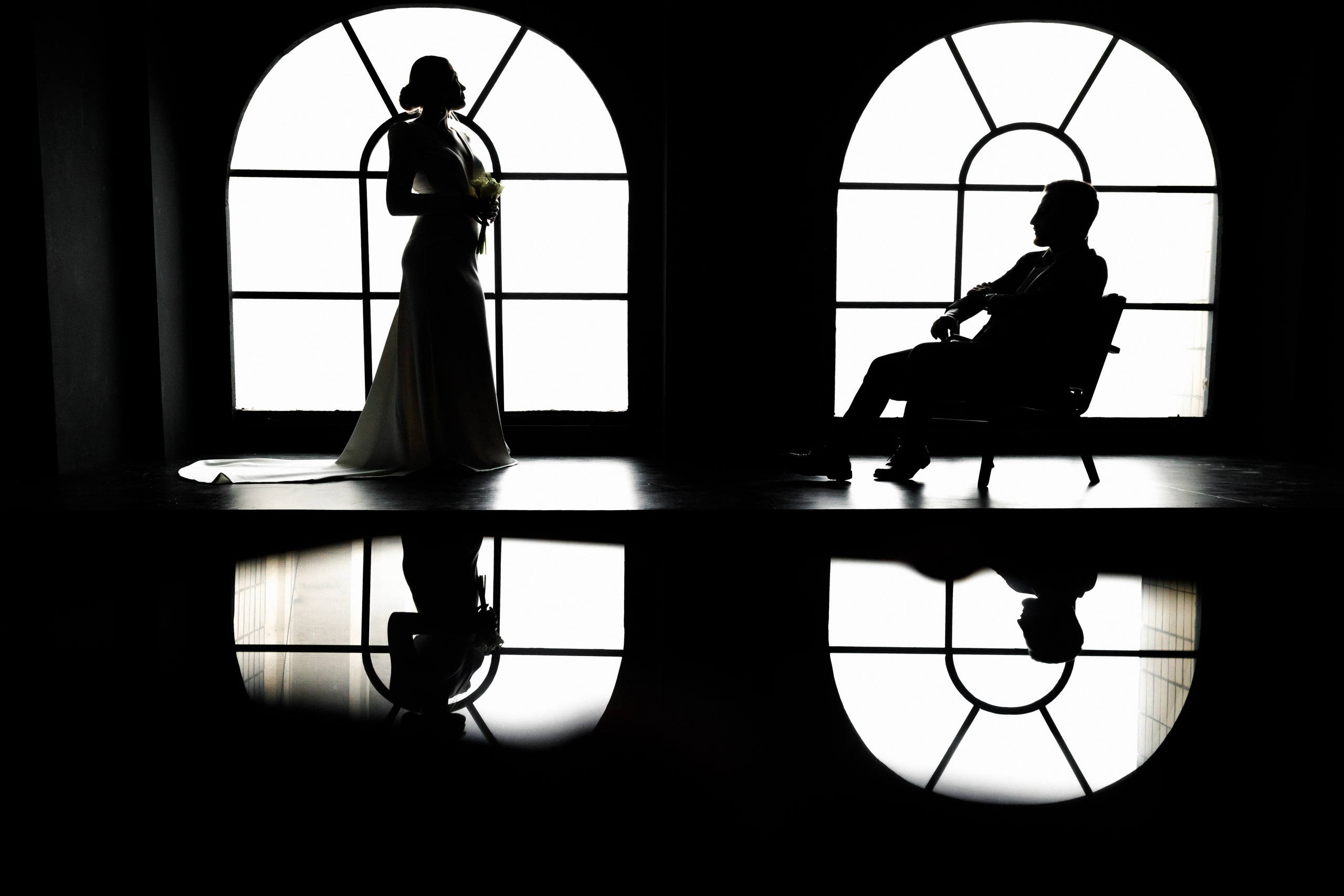 Вероника и Никита (съёмка в студии, тёмная тональность). Свадебный фотограф Беларусь Ольга Козыренко