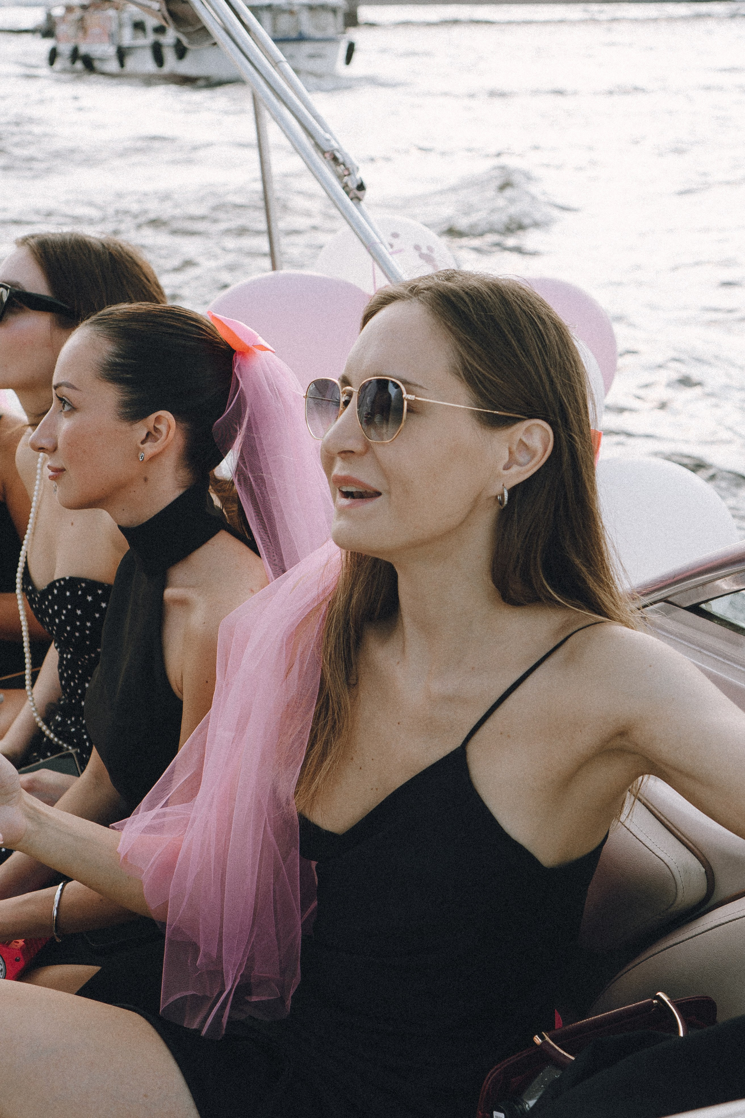 ДЕВИЧНИК НА КАТЕРЕ. Профессиональный фотограф, Санкт-Петербург — Виктория Богомолова