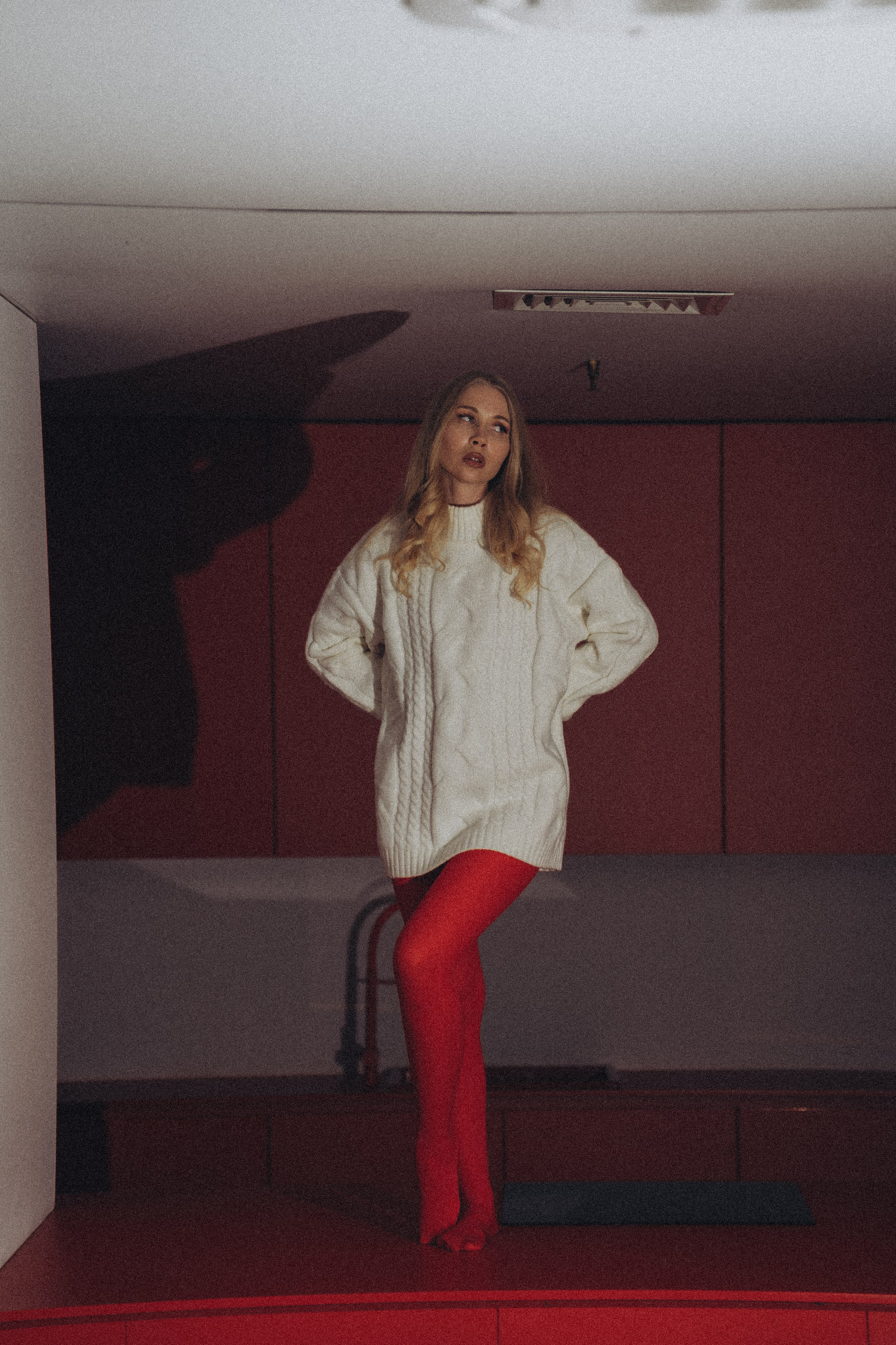 ФОТОСЕССИЯ К НОВОМУ ГОДУ В СТУДИИ С ЕЛОЧКОЙ КРАСИВЫЙ ОБРАЗ. Профессиональный фотограф, Санкт-Петербург — Виктория Богомолова