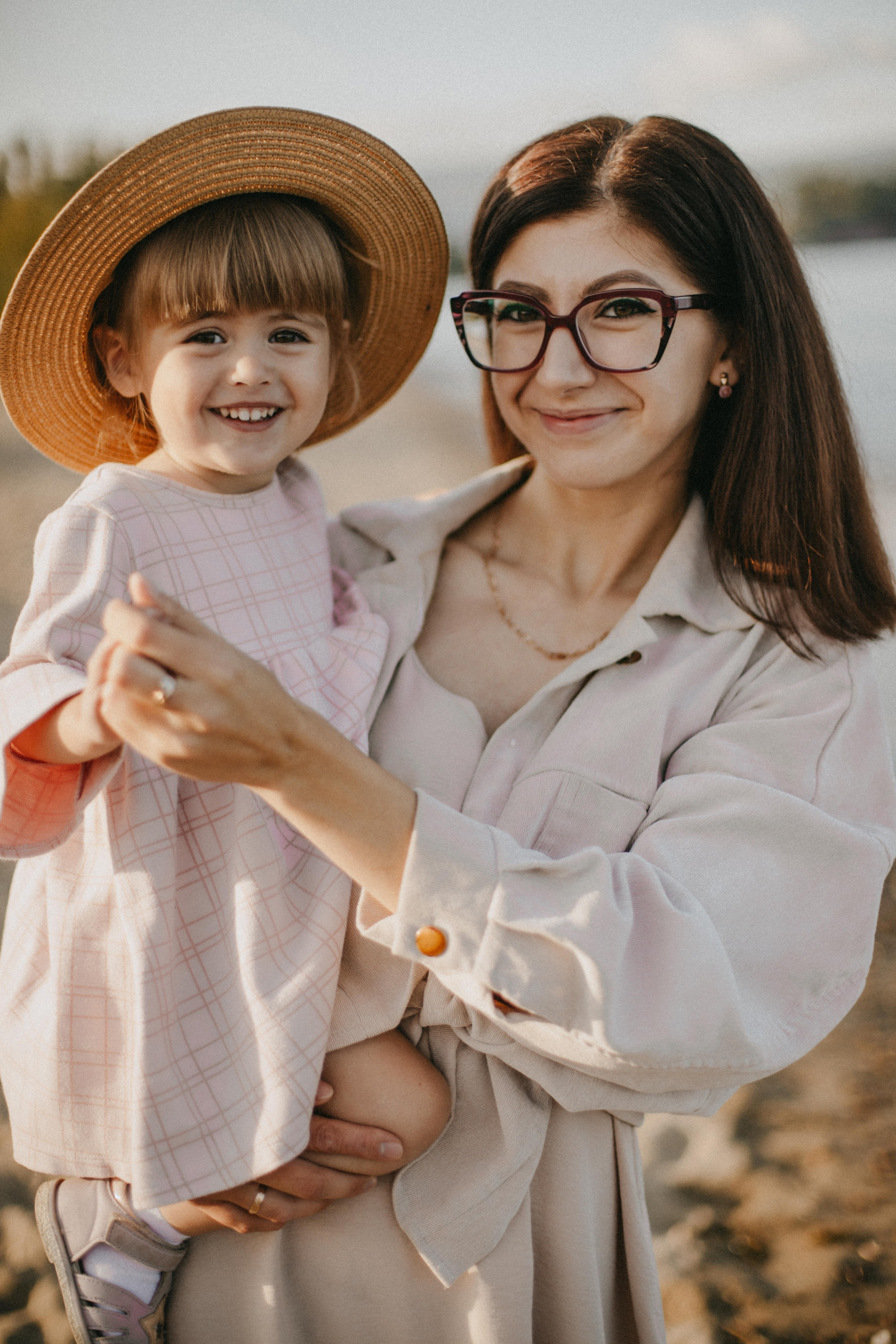 Летняя прогулка мамы и дочки. Фотограф Наталья Кургина Слюдянка Иркутск