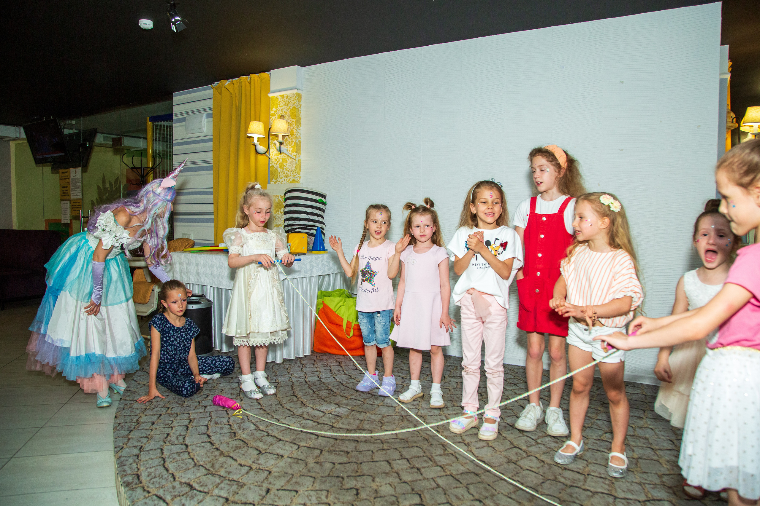 Детский день рожденья в Геркулес. Свадебный, семейный и детский фотограф в Калининграде Елена Кравцова