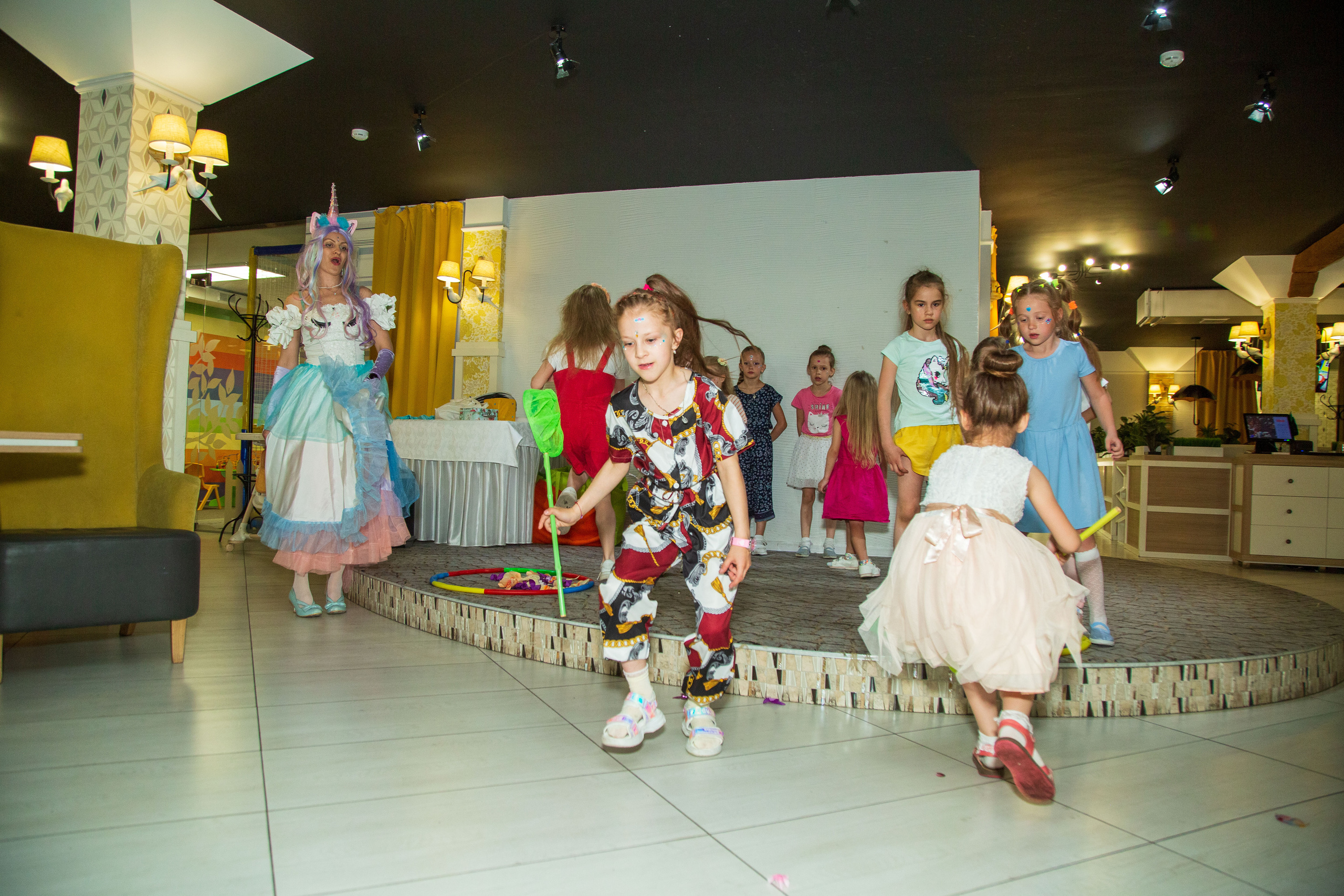 Детский день рожденья в Геркулес. Свадебный, семейный и детский фотограф в Калининграде Елена Кравцова