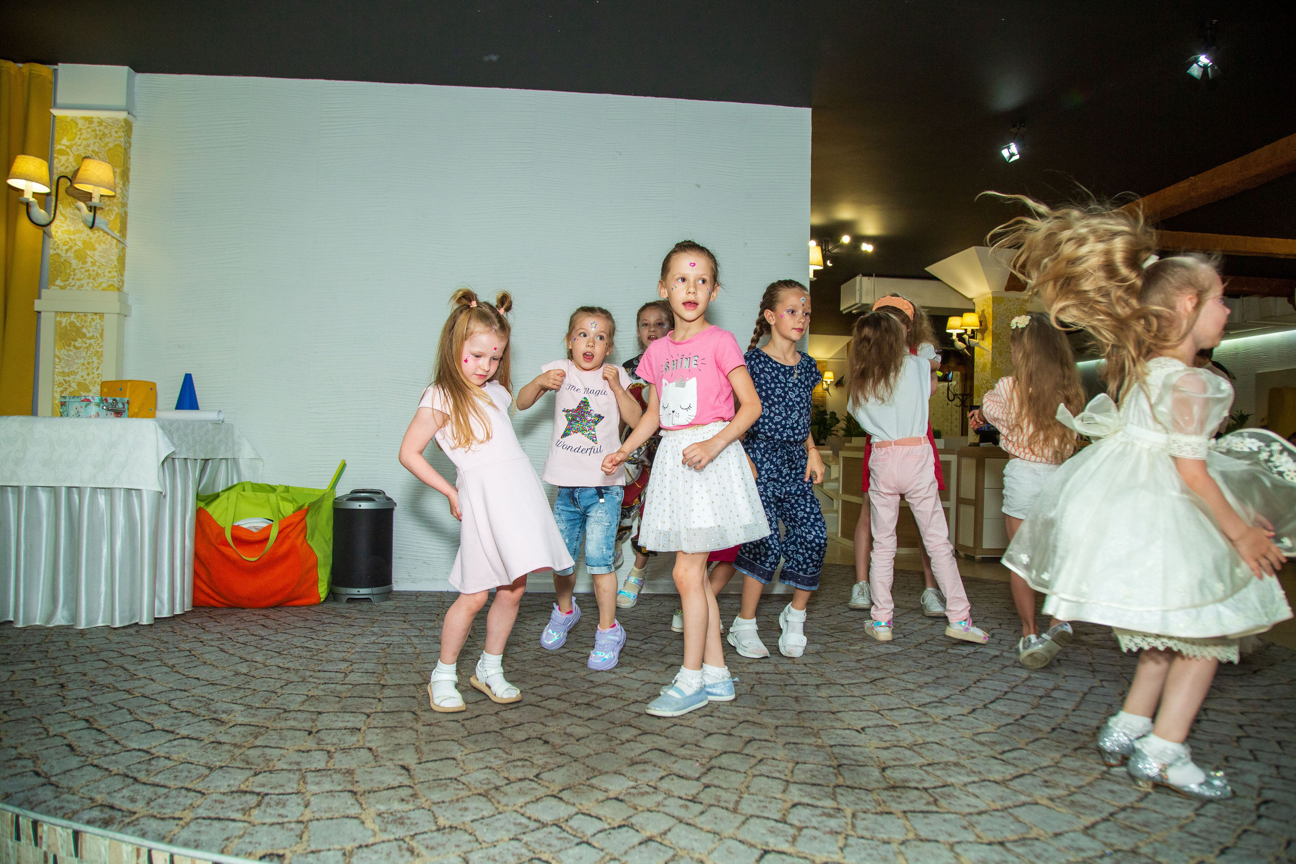 Детский день рожденья в Геркулес. Свадебный, семейный и детский фотограф в Калининграде Елена Кравцова