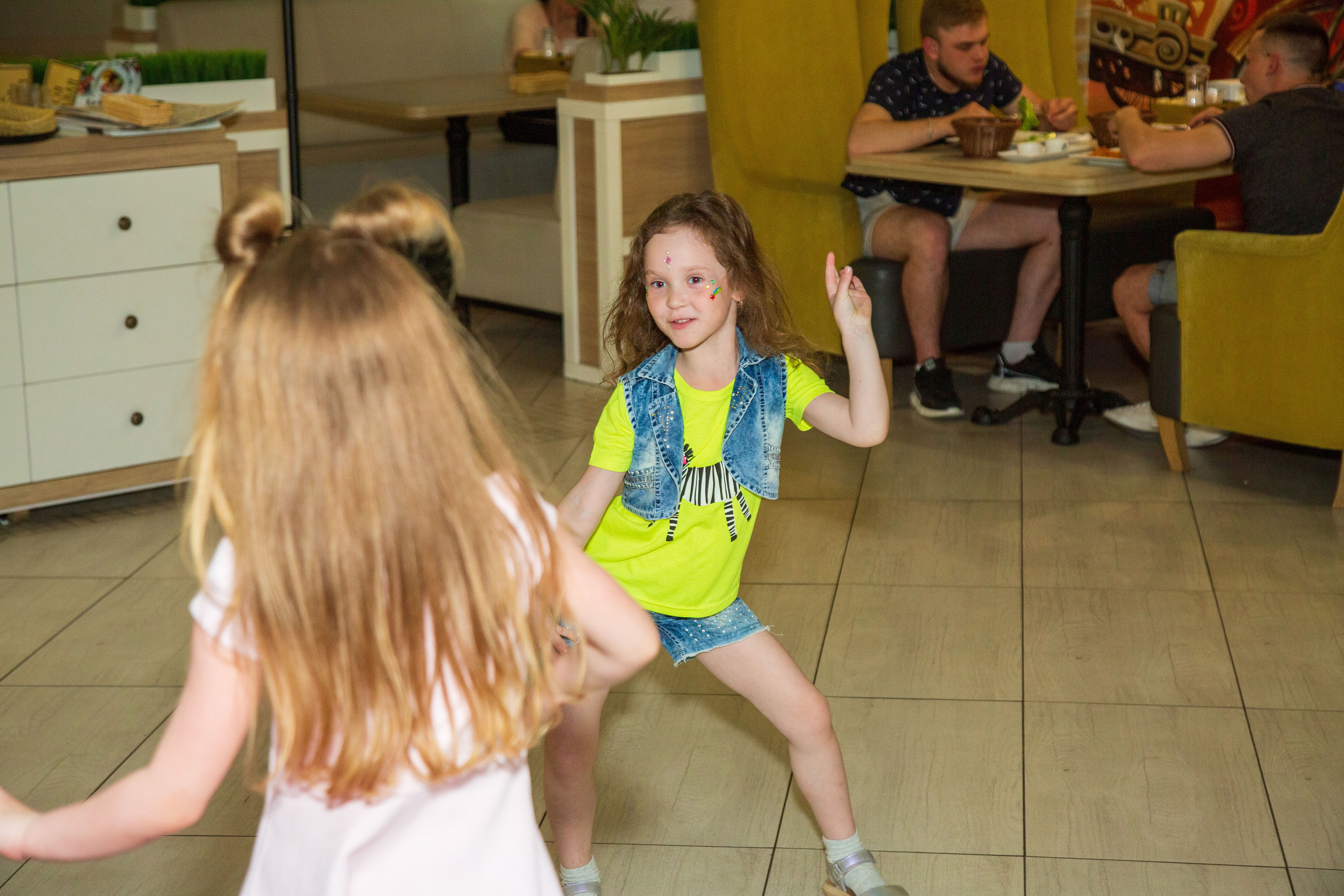 Детский день рожденья в Геркулес. Свадебный, семейный и детский фотограф в Калининграде Елена Кравцова