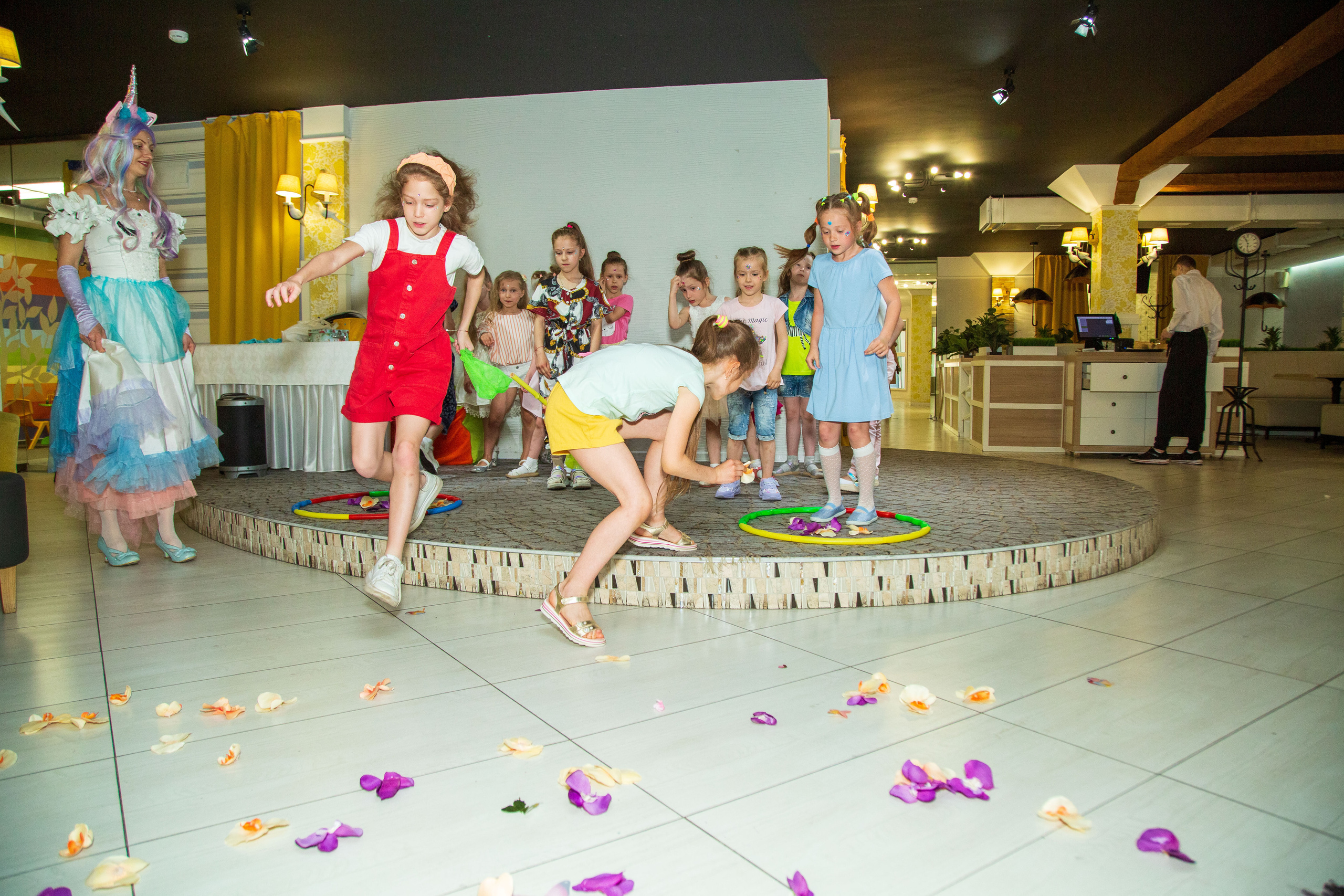 Детский день рожденья в Геркулес. Свадебный, семейный и детский фотограф в Калининграде Елена Кравцова