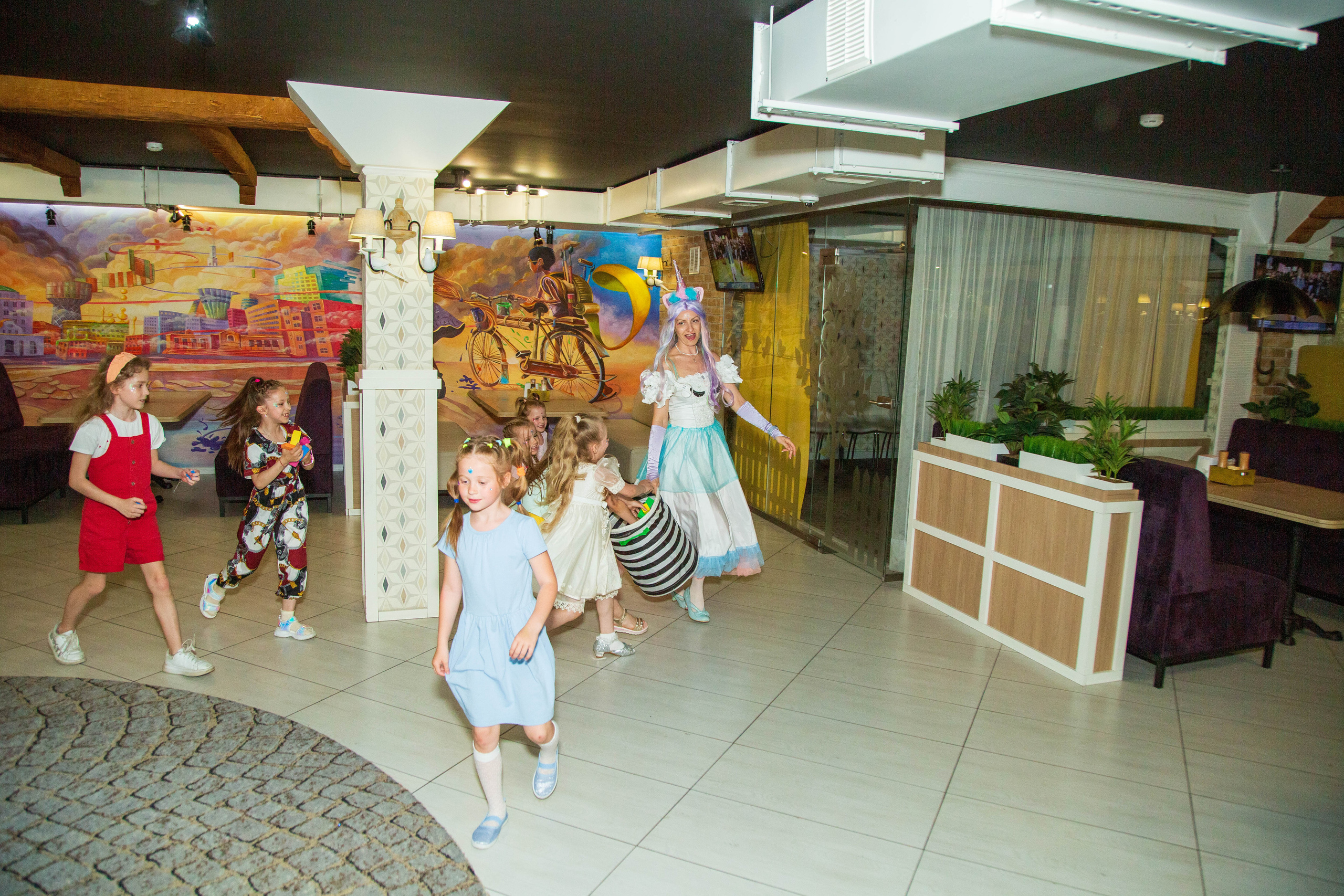 Детский день рожденья в Геркулес. Свадебный, семейный и детский фотограф в Калининграде Елена Кравцова