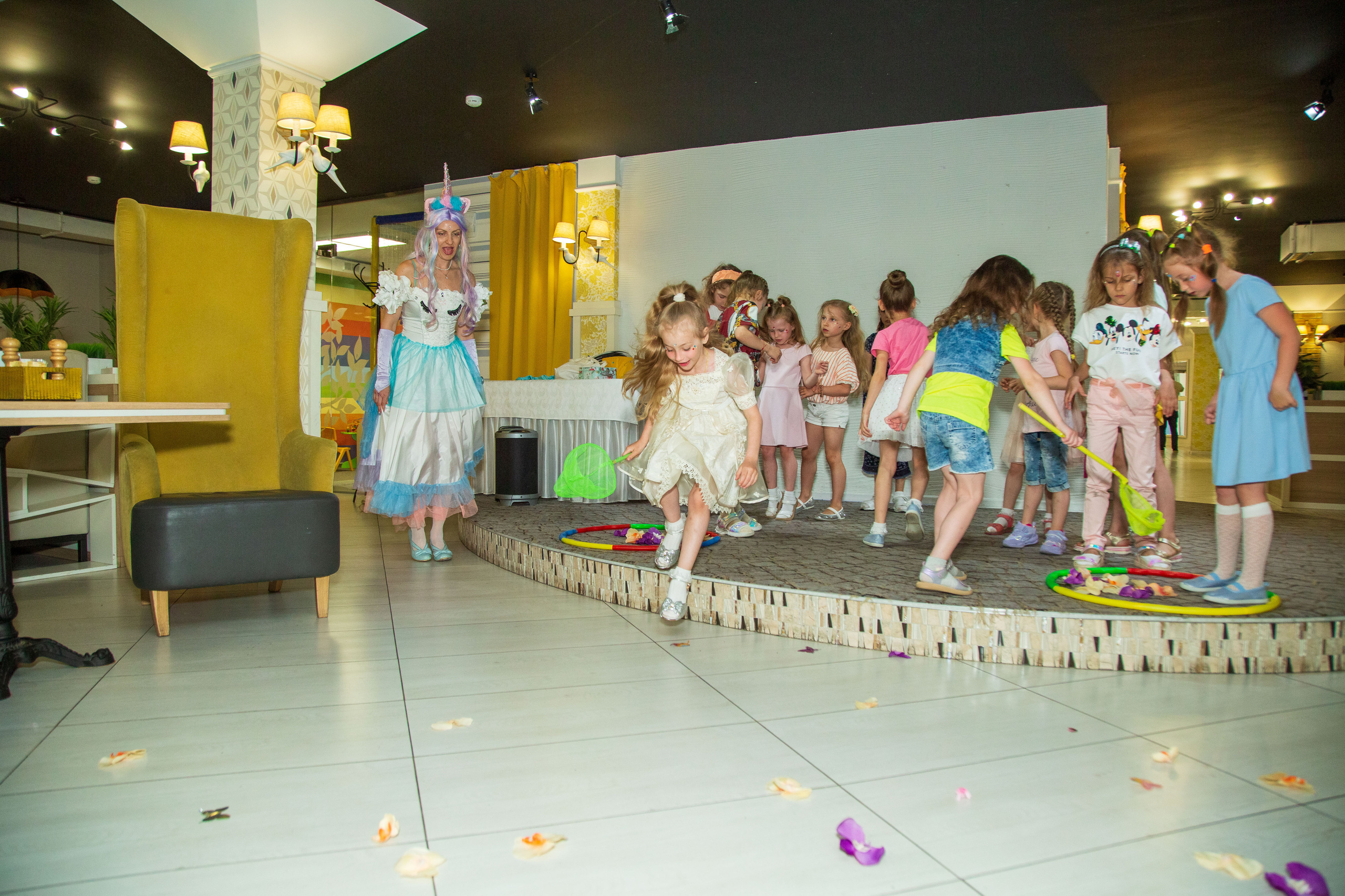 Детский день рожденья в Геркулес. Свадебный, семейный и детский фотограф в Калининграде Елена Кравцова