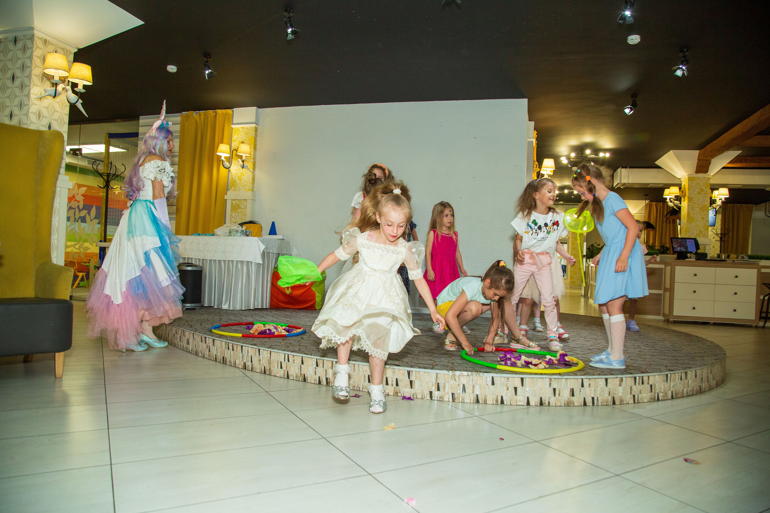 Детский день рожденья в Геркулес. Свадебный, семейный и детский фотограф в Калининграде Елена Кравцова