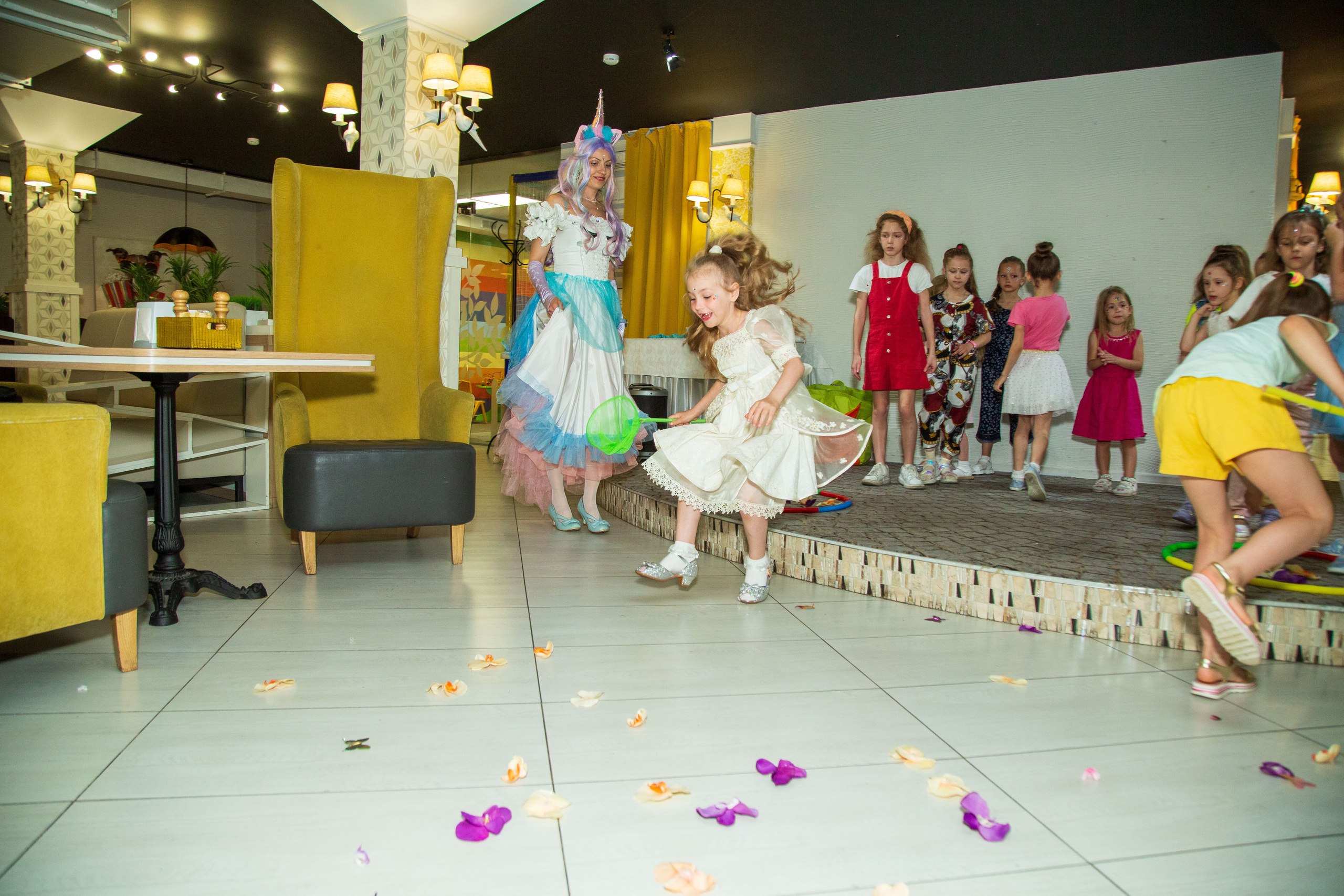 Детский день рожденья в Геркулес. Свадебный, семейный и детский фотограф в Калининграде Елена Кравцова