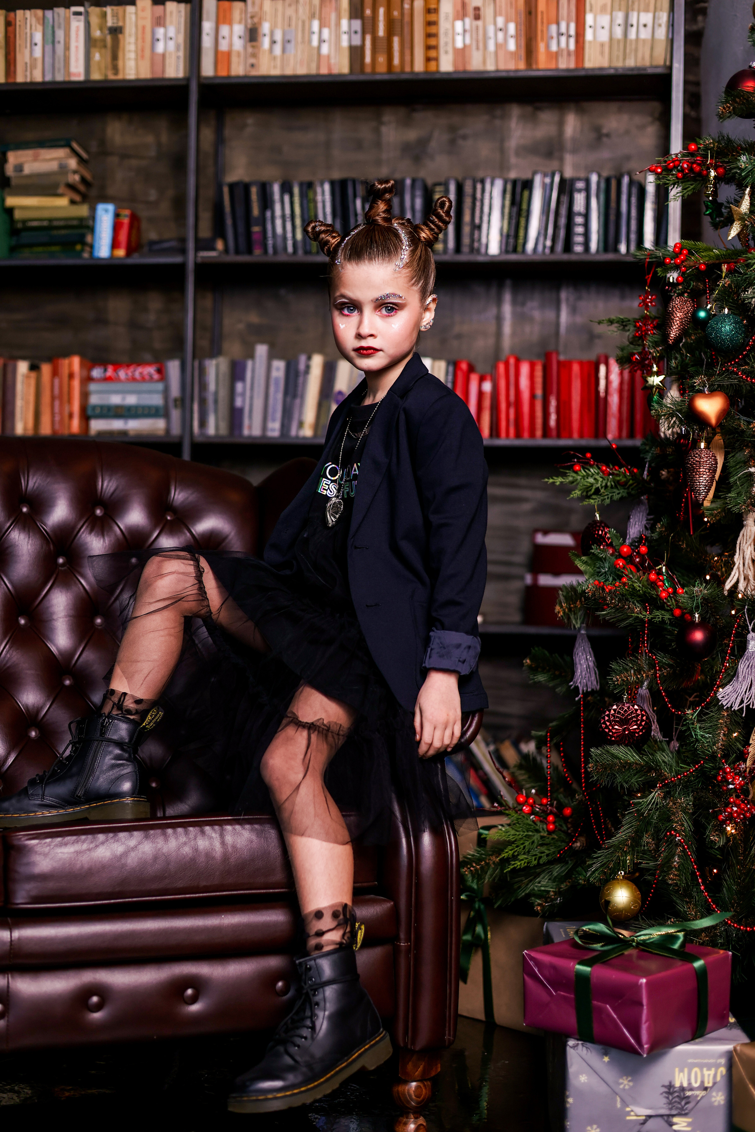 Новогодняя съёмка для журнала FashionBook 2023. Свадебный, семейный и детский фотограф в Калининграде Елена Кравцова