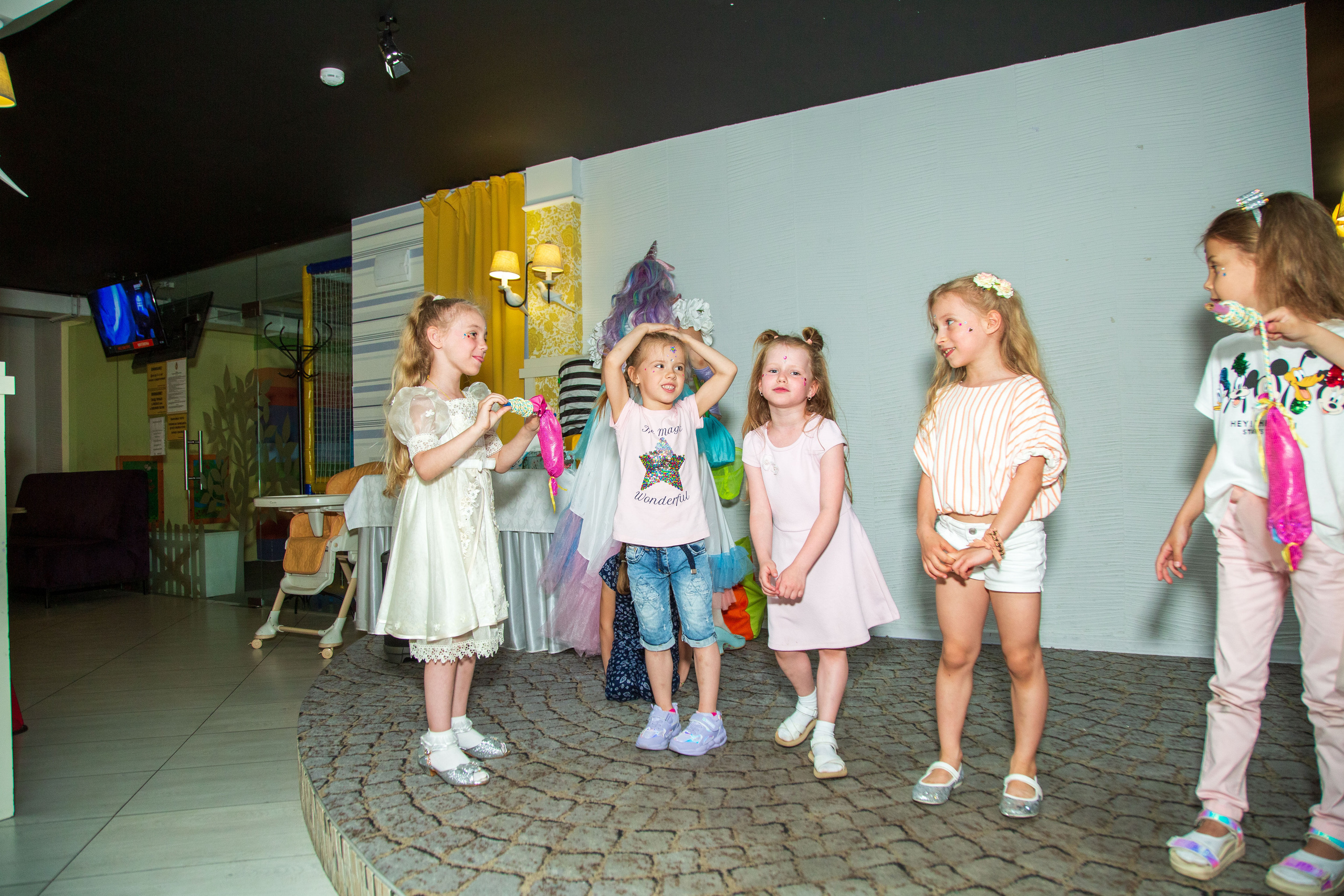 Детский день рожденья в Геркулес. Свадебный, семейный и детский фотограф в Калининграде Елена Кравцова