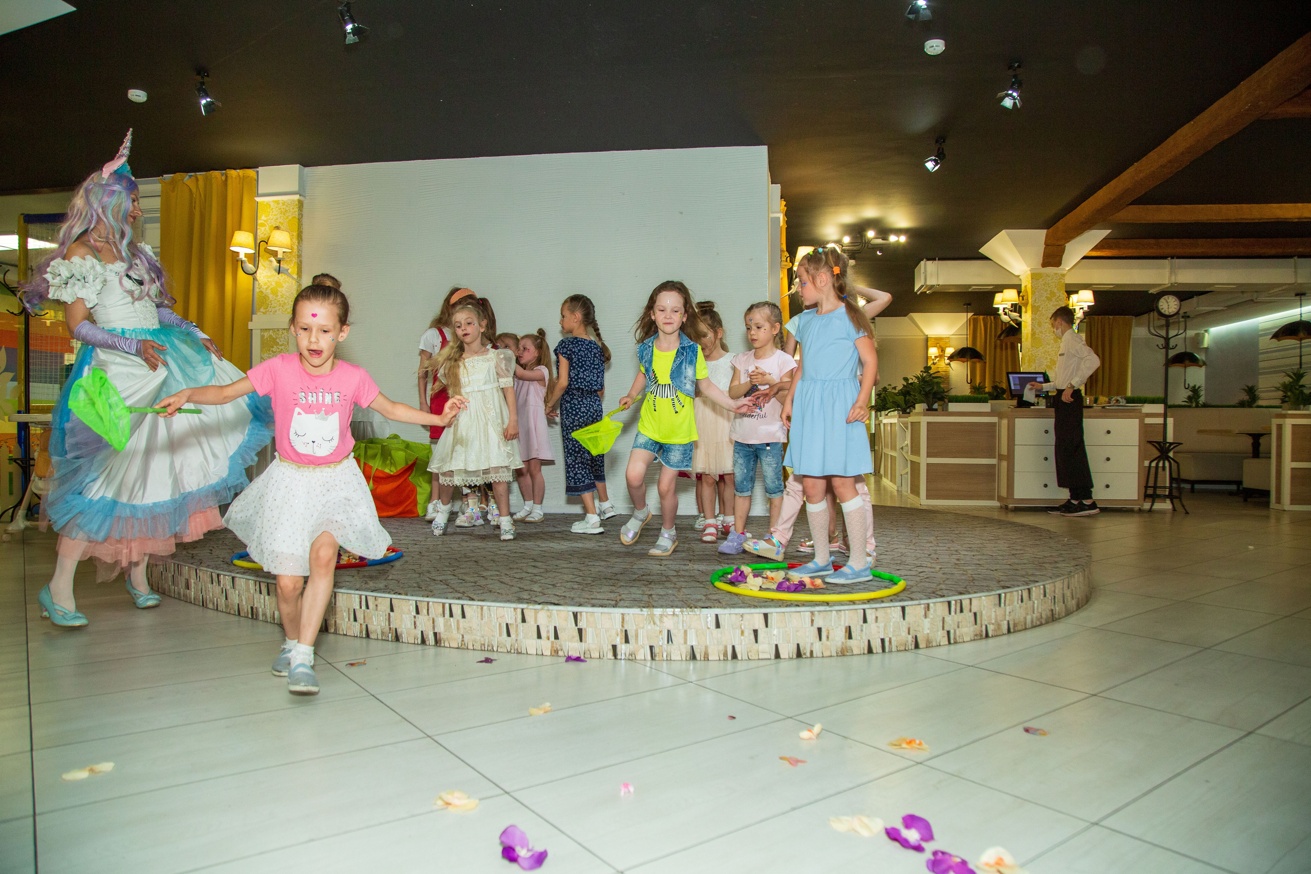 Детский день рожденья в Геркулес. Свадебный, семейный и детский фотограф в Калининграде Елена Кравцова