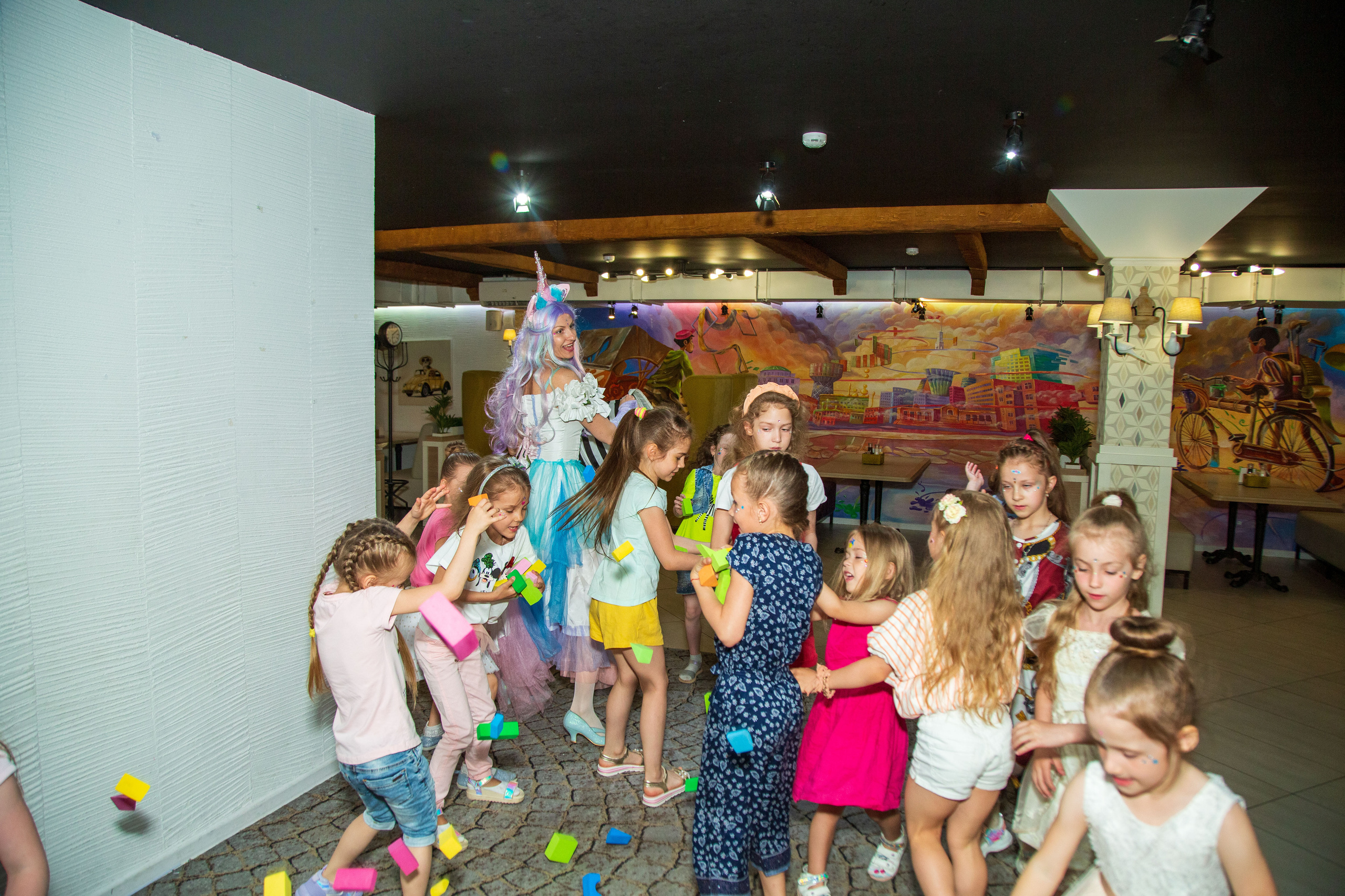 Детский день рожденья в Геркулес. Свадебный, семейный и детский фотограф в Калининграде Елена Кравцова