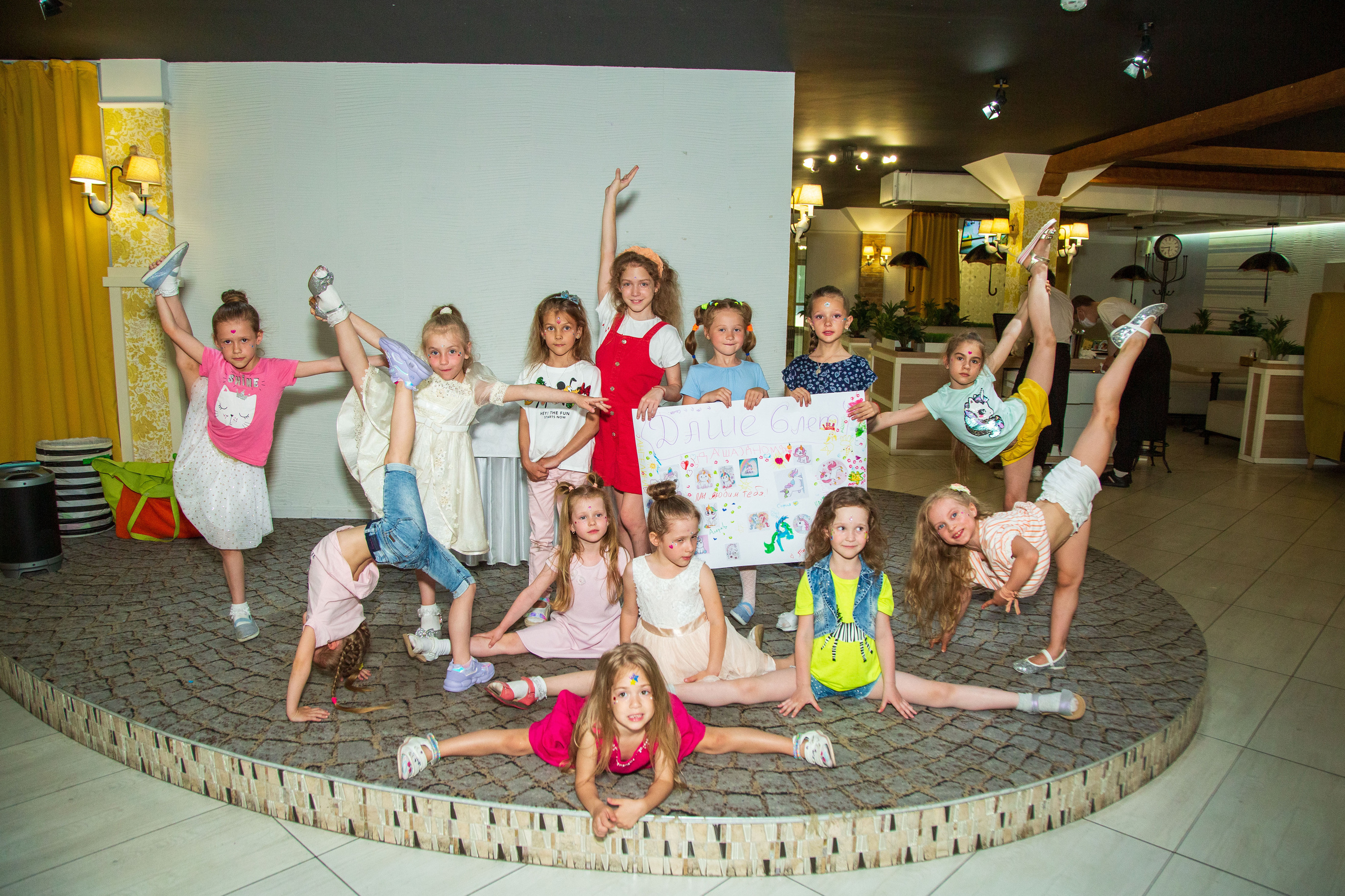 Детский день рожденья в Геркулес. Свадебный, семейный и детский фотограф в Калининграде Елена Кравцова