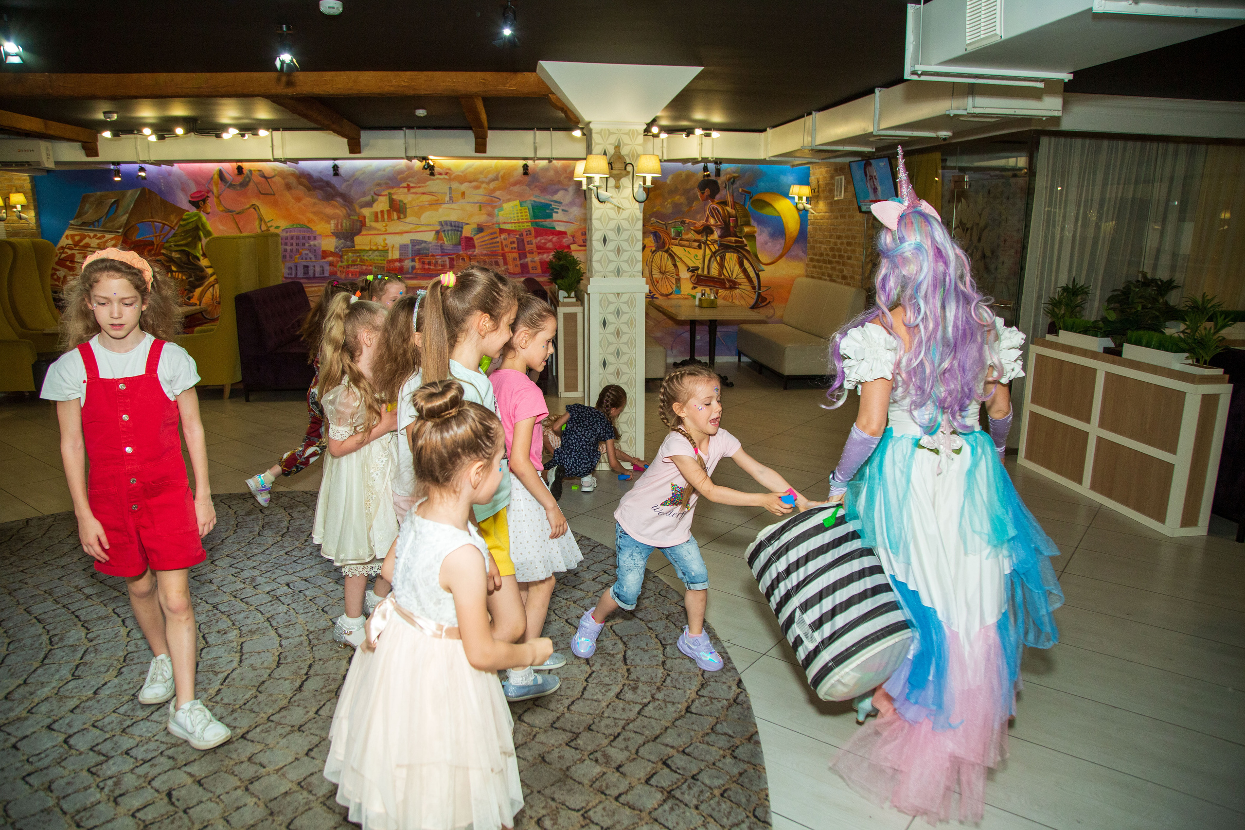 Детский день рожденья в Геркулес. Свадебный, семейный и детский фотограф в Калининграде Елена Кравцова