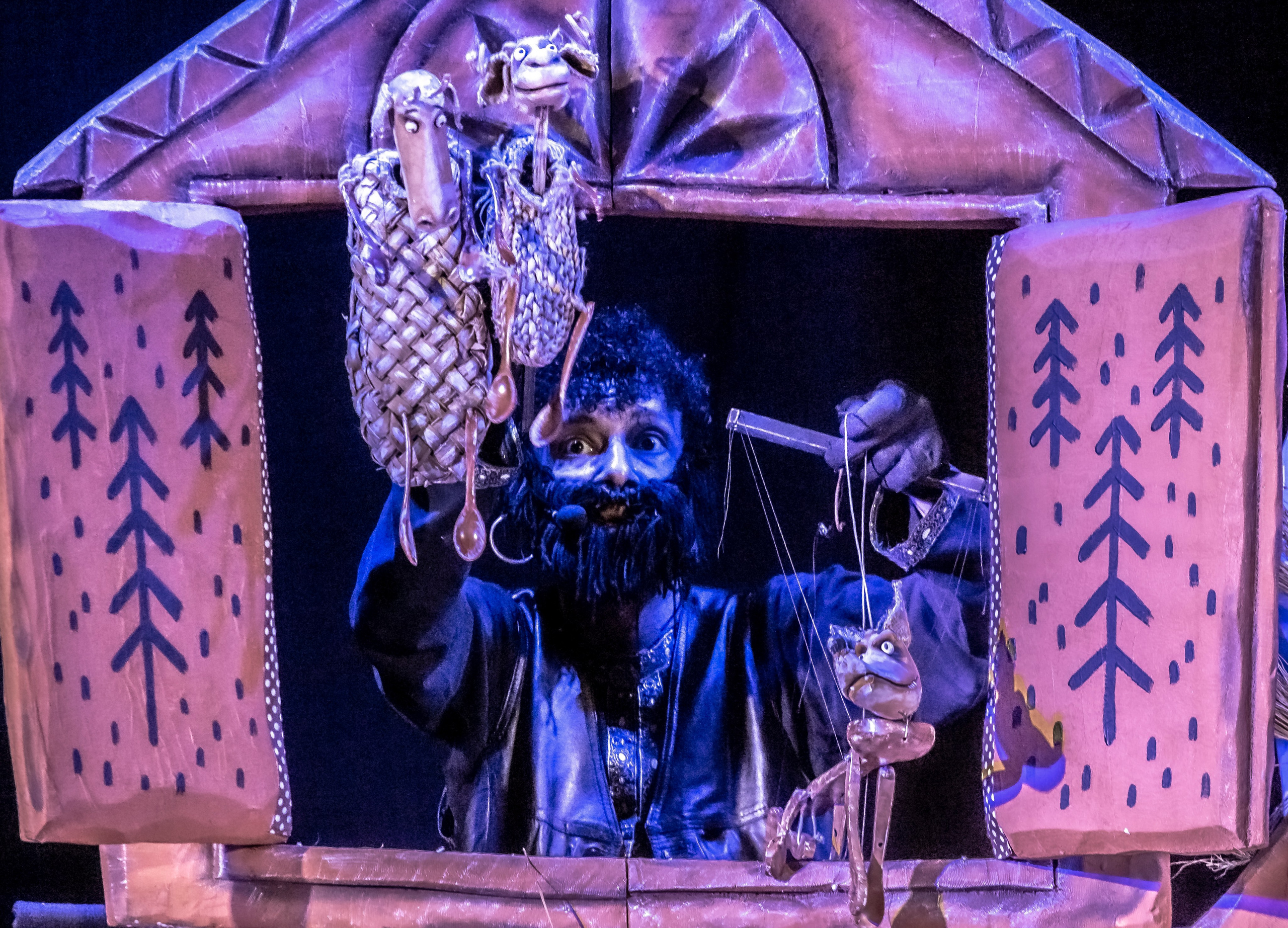 Лапотные сказки спектакль театра Саквояж. Фотограф в Сочи Юрий Шептаев