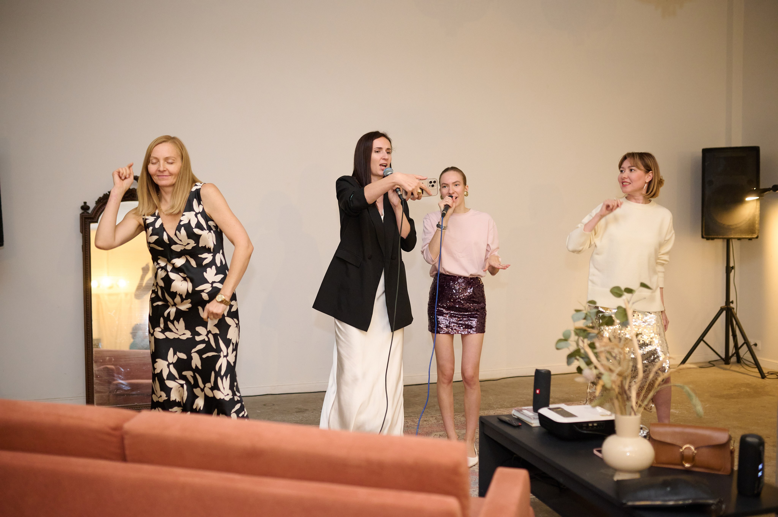 Квартирник. День рождения в Лофте. Фотограф в Санкт Петербурге Александра Вильдгрубе