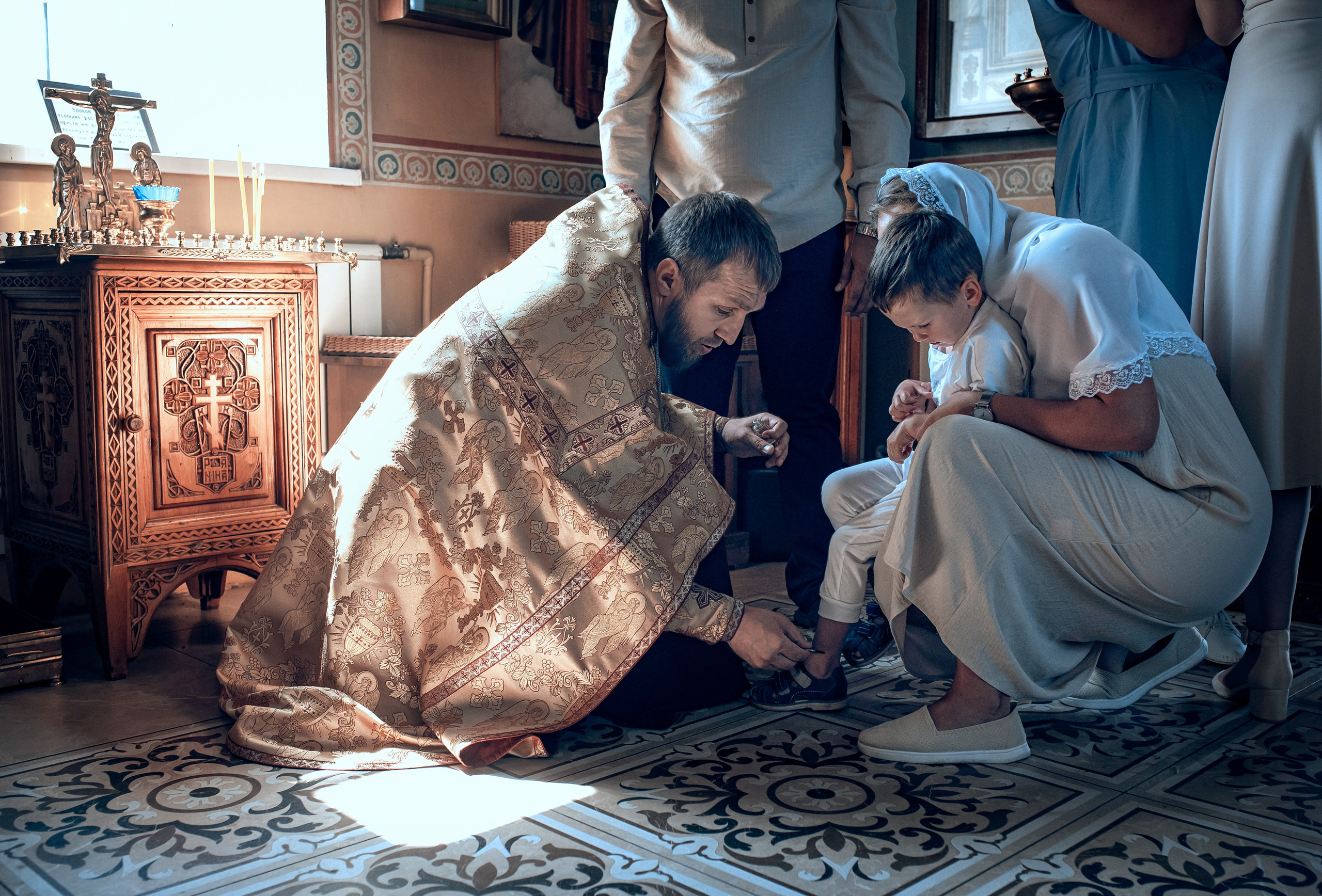 Съемка таинства крещения в Красноярске. Фотографы крещения/венчания  Красноярск Татьяна и Вячеслав Переваловы