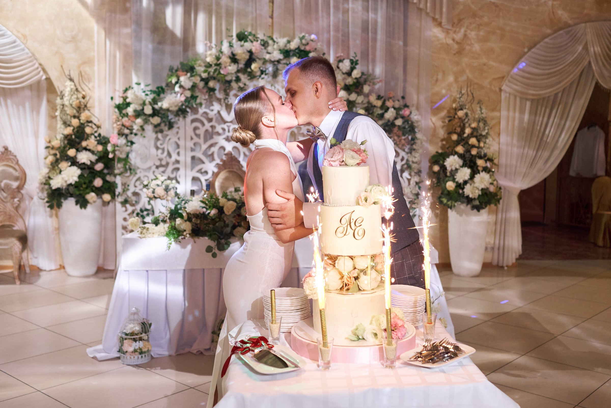 Александр и Елизавета. Свадебный фотограф, видеограф в Клину, Москве, Зеленограде, Калабушкин