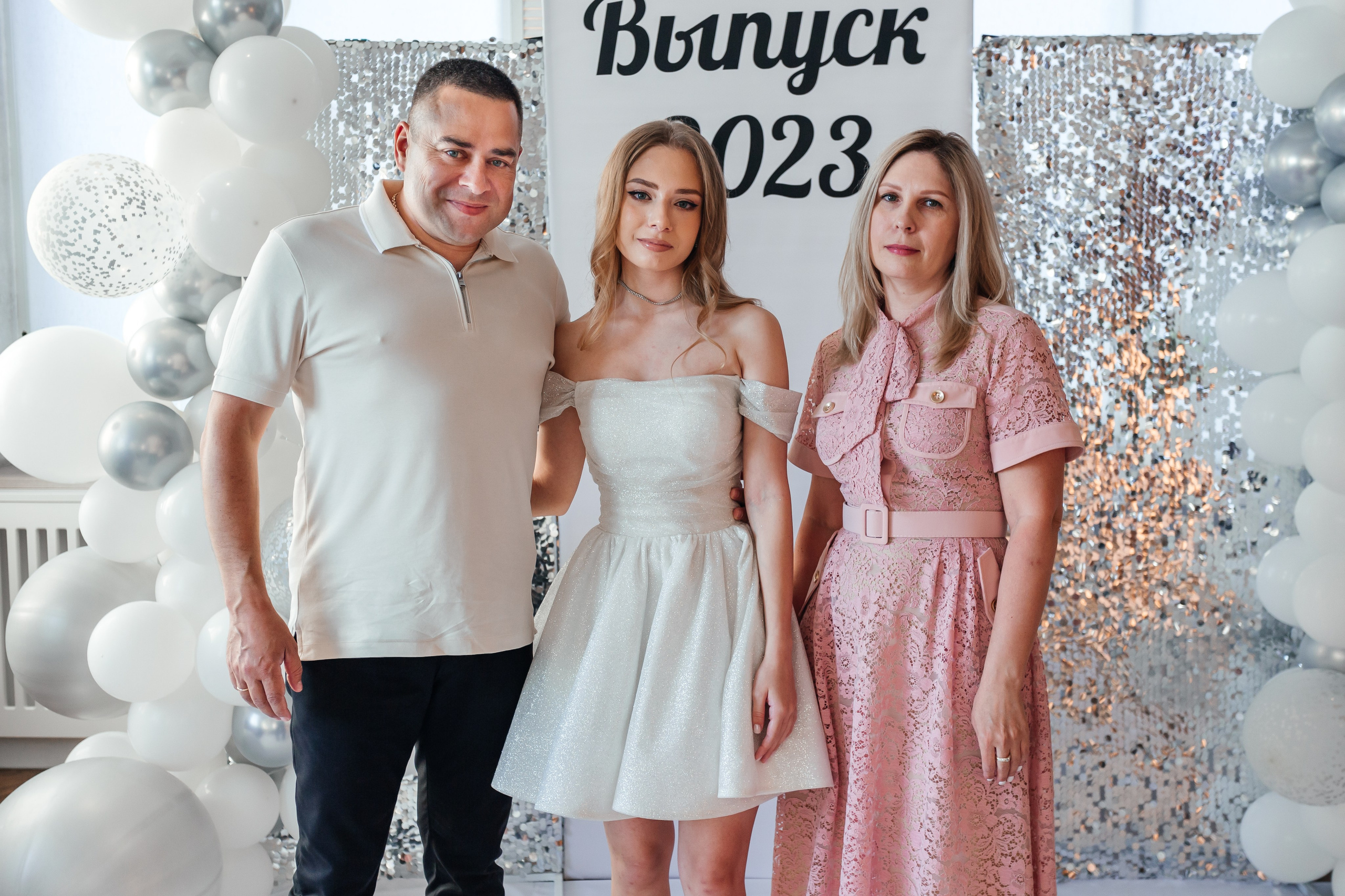 Выпускной 11 «А». Школа № 42. Свадебный фотограф в Краснодаре Николай Крауз