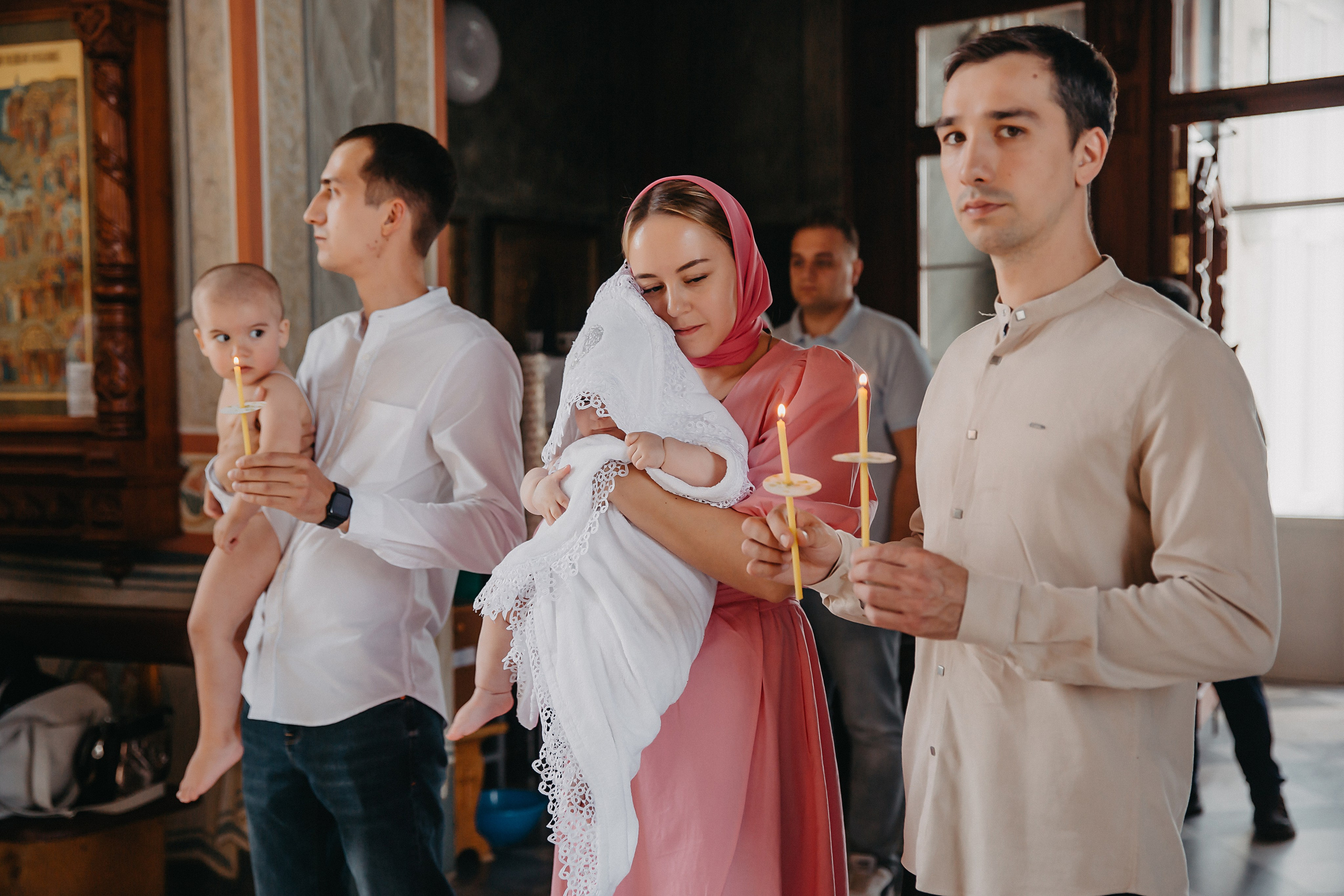 Крещение малышей. Свадебный, семейный и детский фотограф Набережные Челны