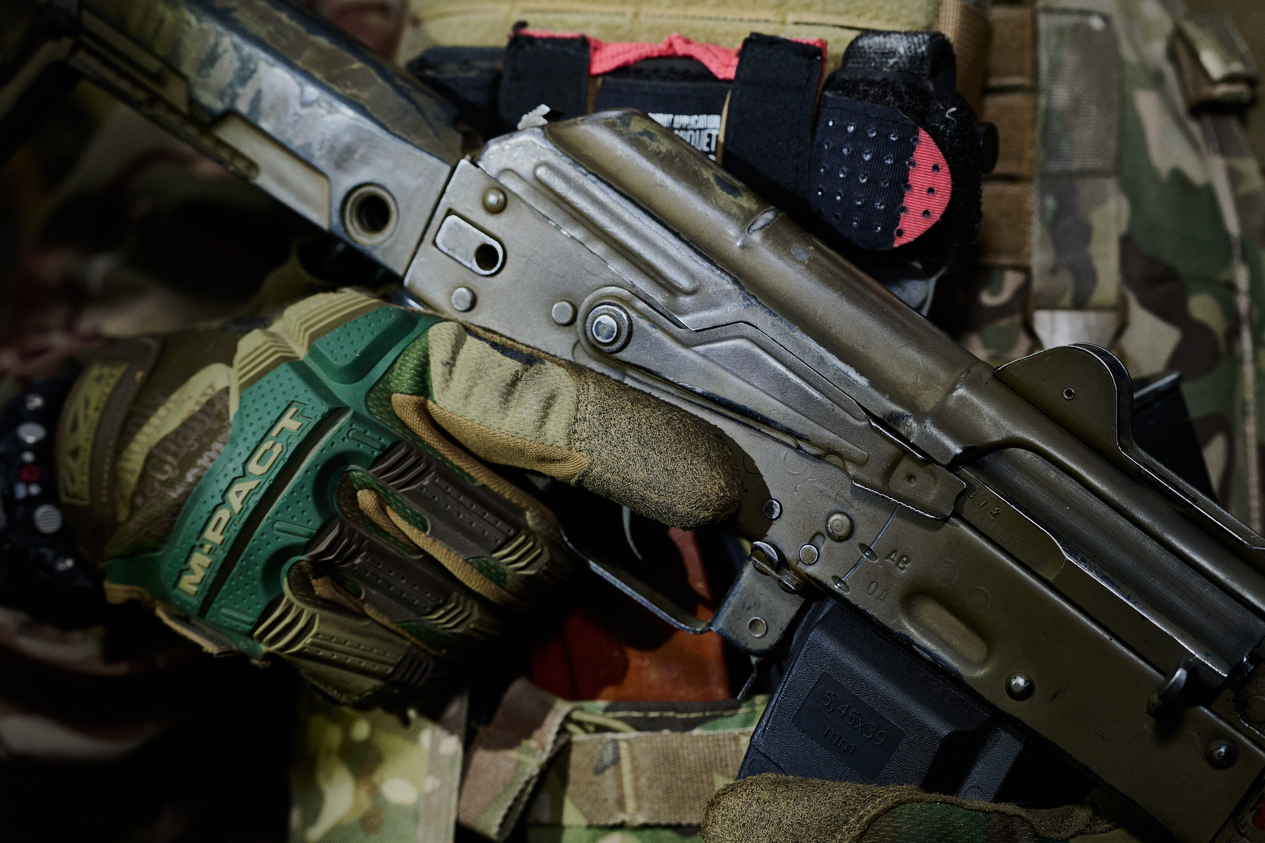 Будни съёмок фотопроекта Территории. Фотограф Роман Адлер