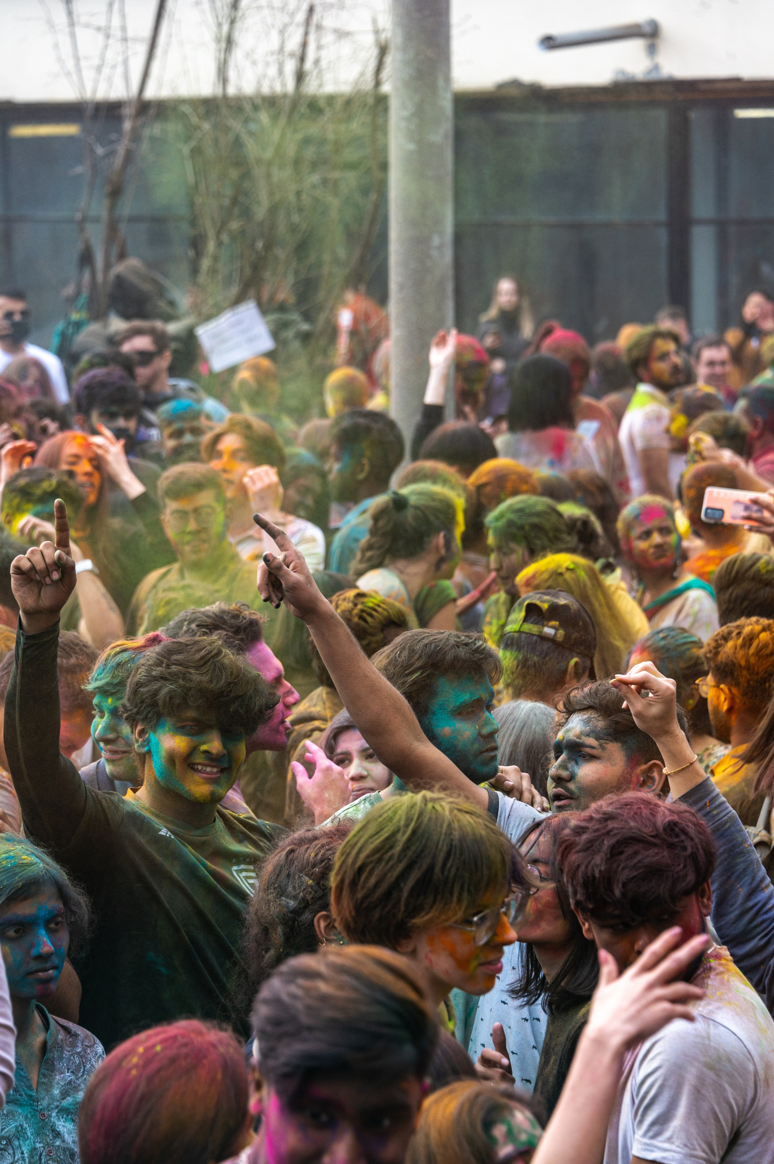 Праздник Холи в Москве. Фотограф Роман Адлер