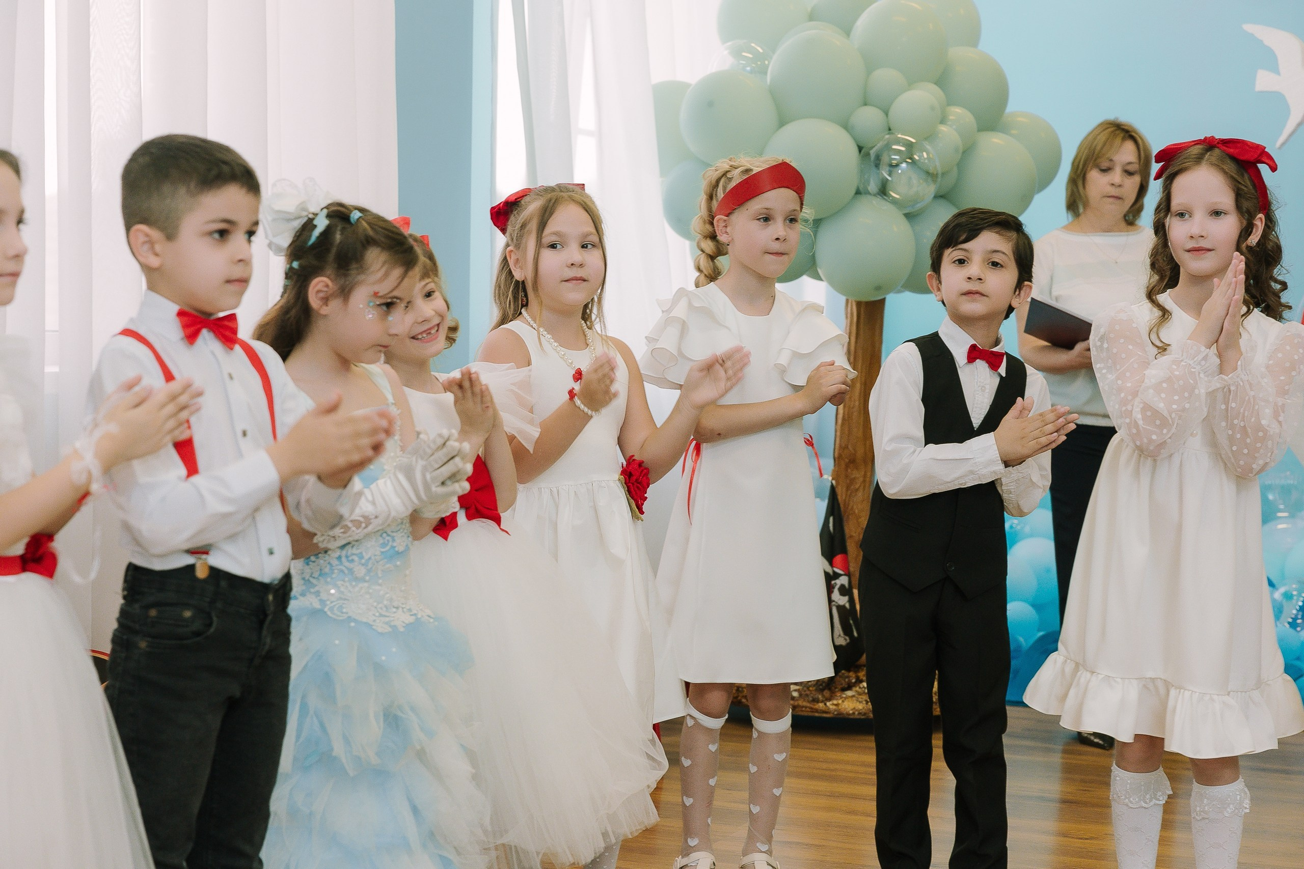 Выпускной 10 ДС. Выпускные альбомы Натальи Бутко: Новороссийск, Анапа, Геленджик