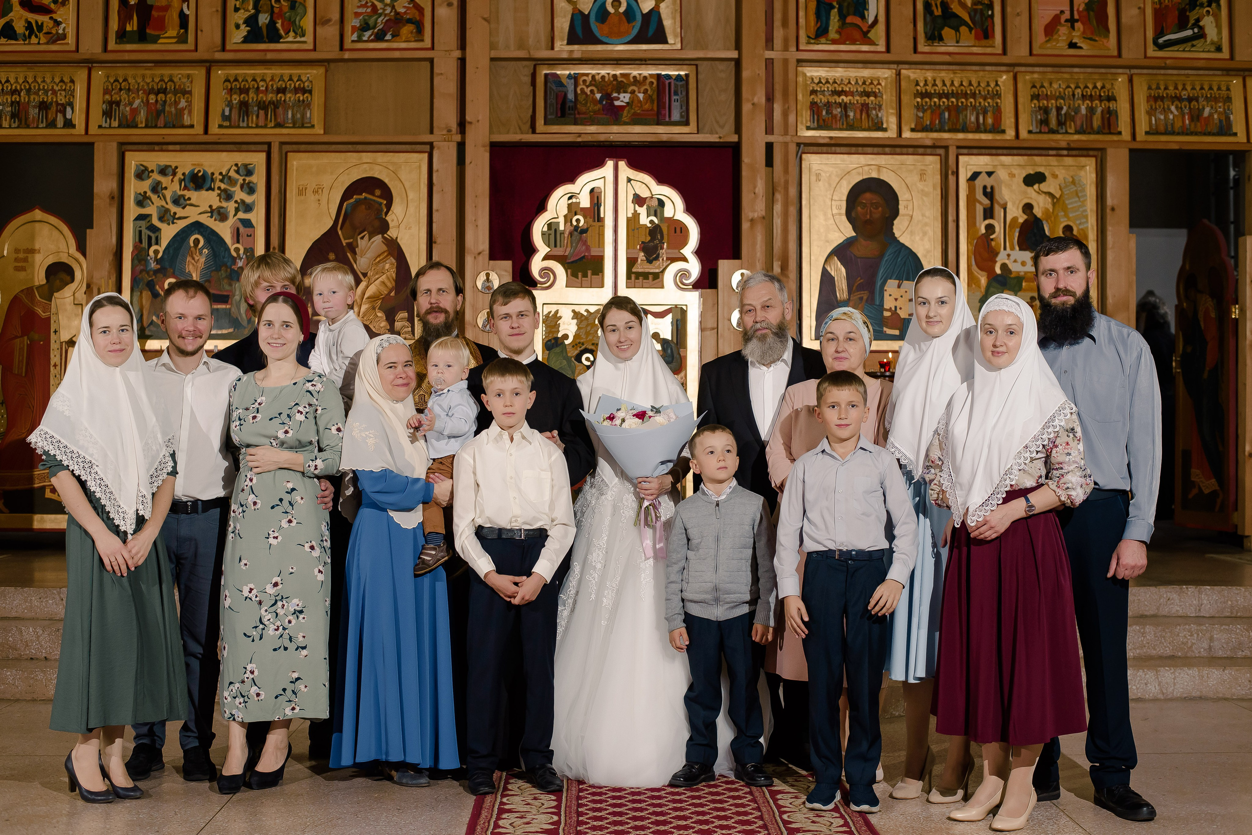 Артемий & Ольга (Санкт-Петербург, Троицкий храм). Семейный и свадебный фотограф в Санкт-Петербурге Серафима Смирнова
