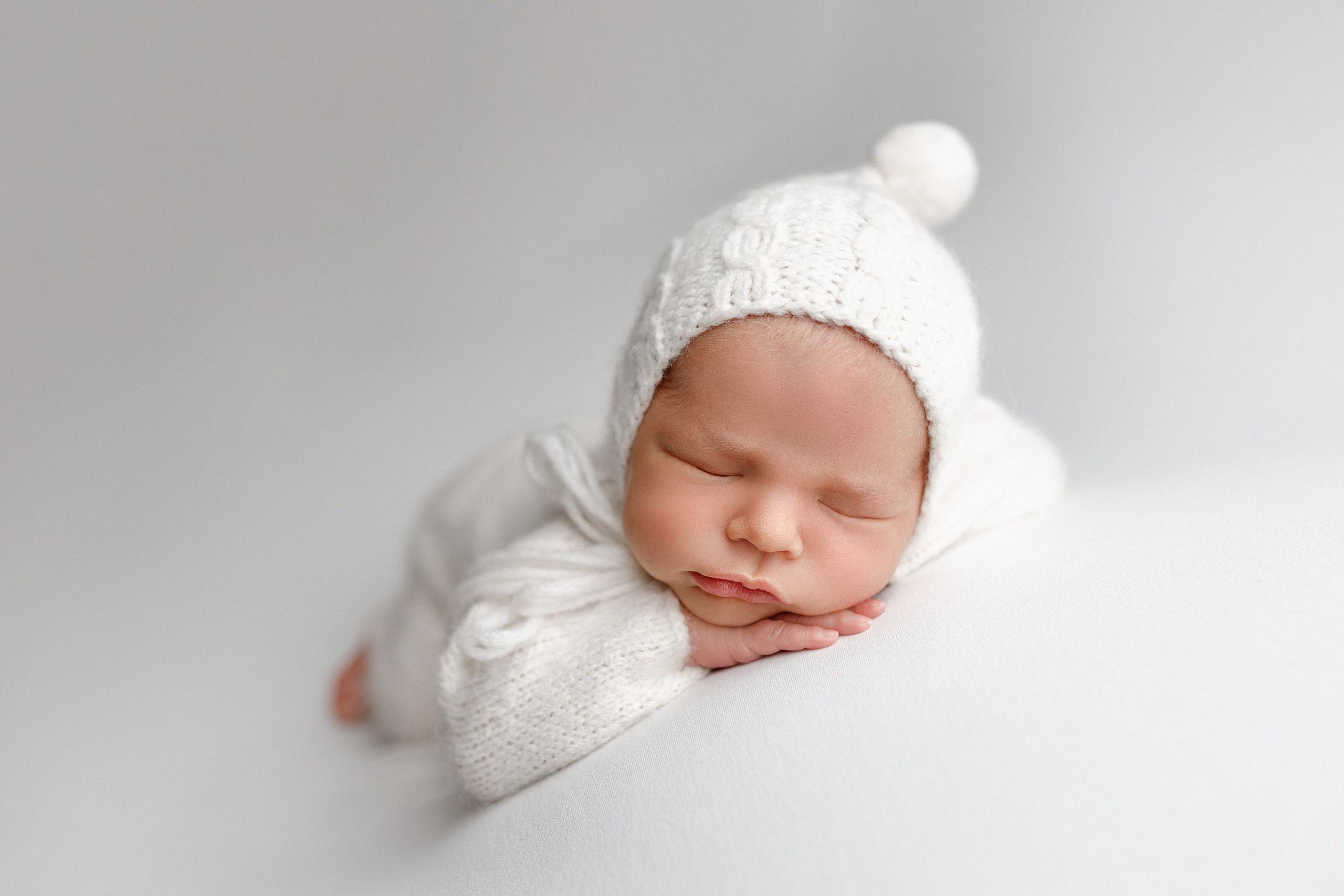 Новорожденные. Фотограф новорожденных и беременности в Минске