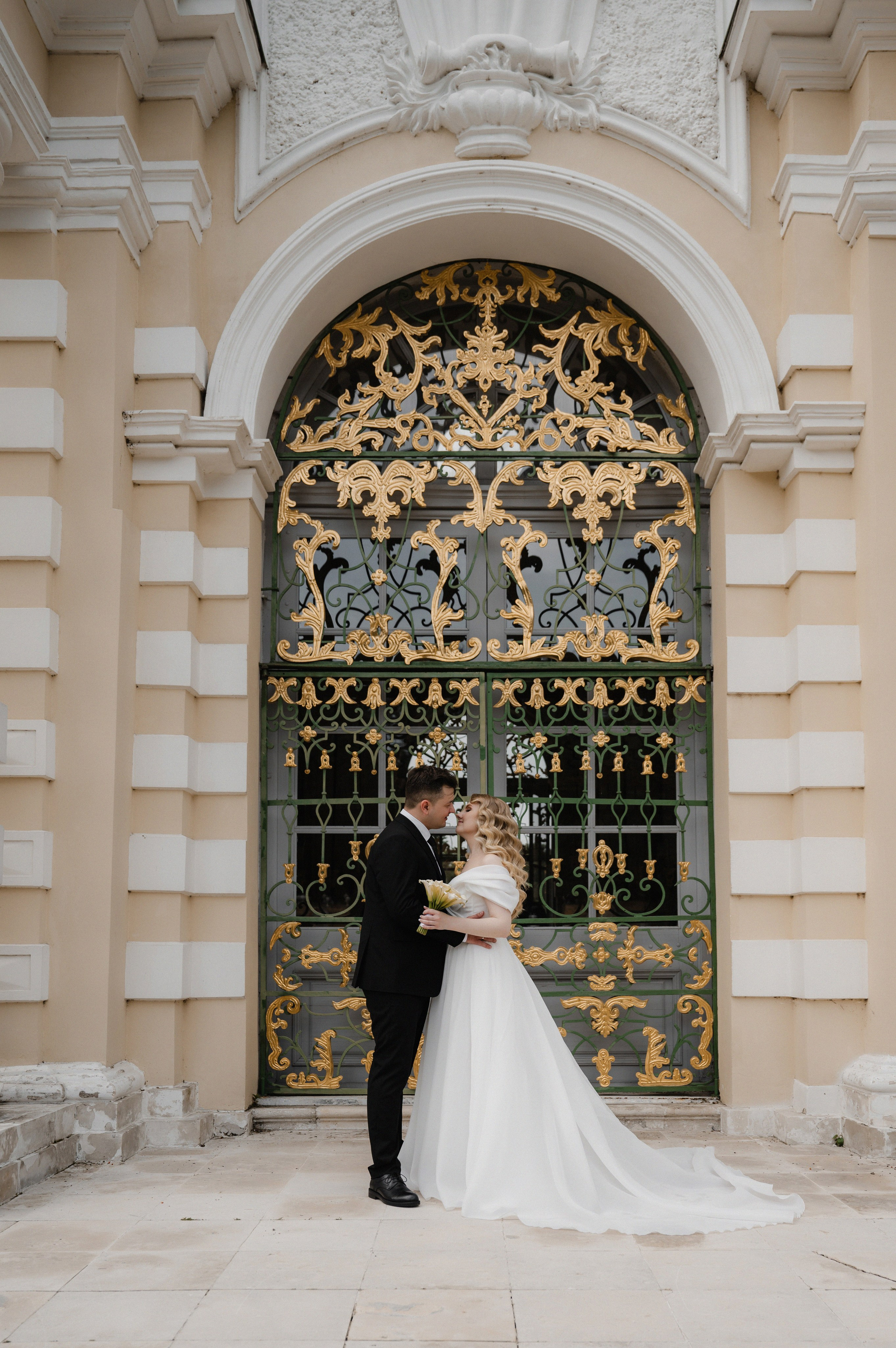 Илья и Ольга.Кусково. Свадебный фотограф Раменское-Москва