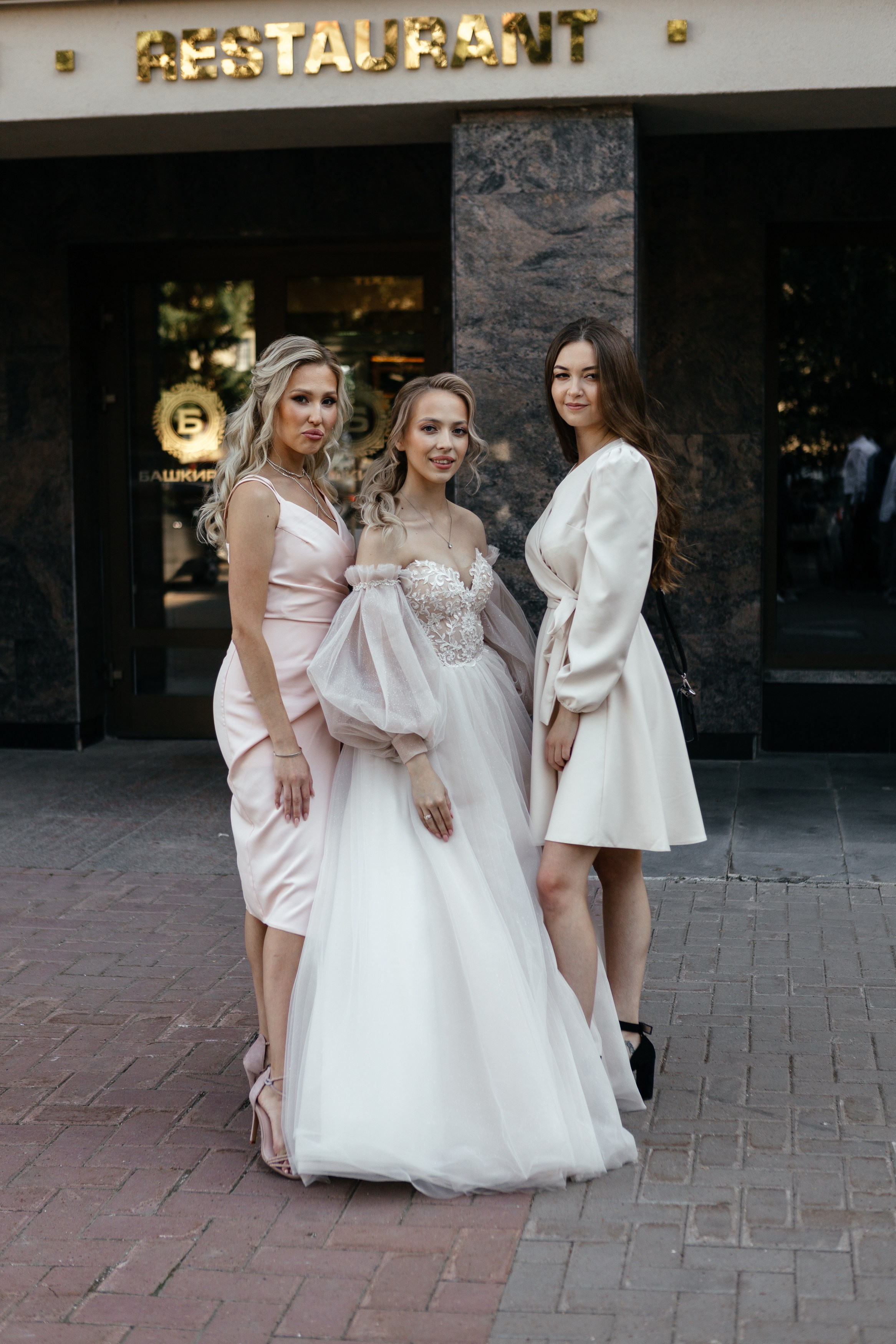 Свадебный фотограф Уфа — Руслан ГабдлисламовЖивые эмоции, красивые кадры, воспоминания на всю жизнь.Работаю по всей Республике Башкортоста. Свадебный фотограф Уфа Руслан Габдлисламов