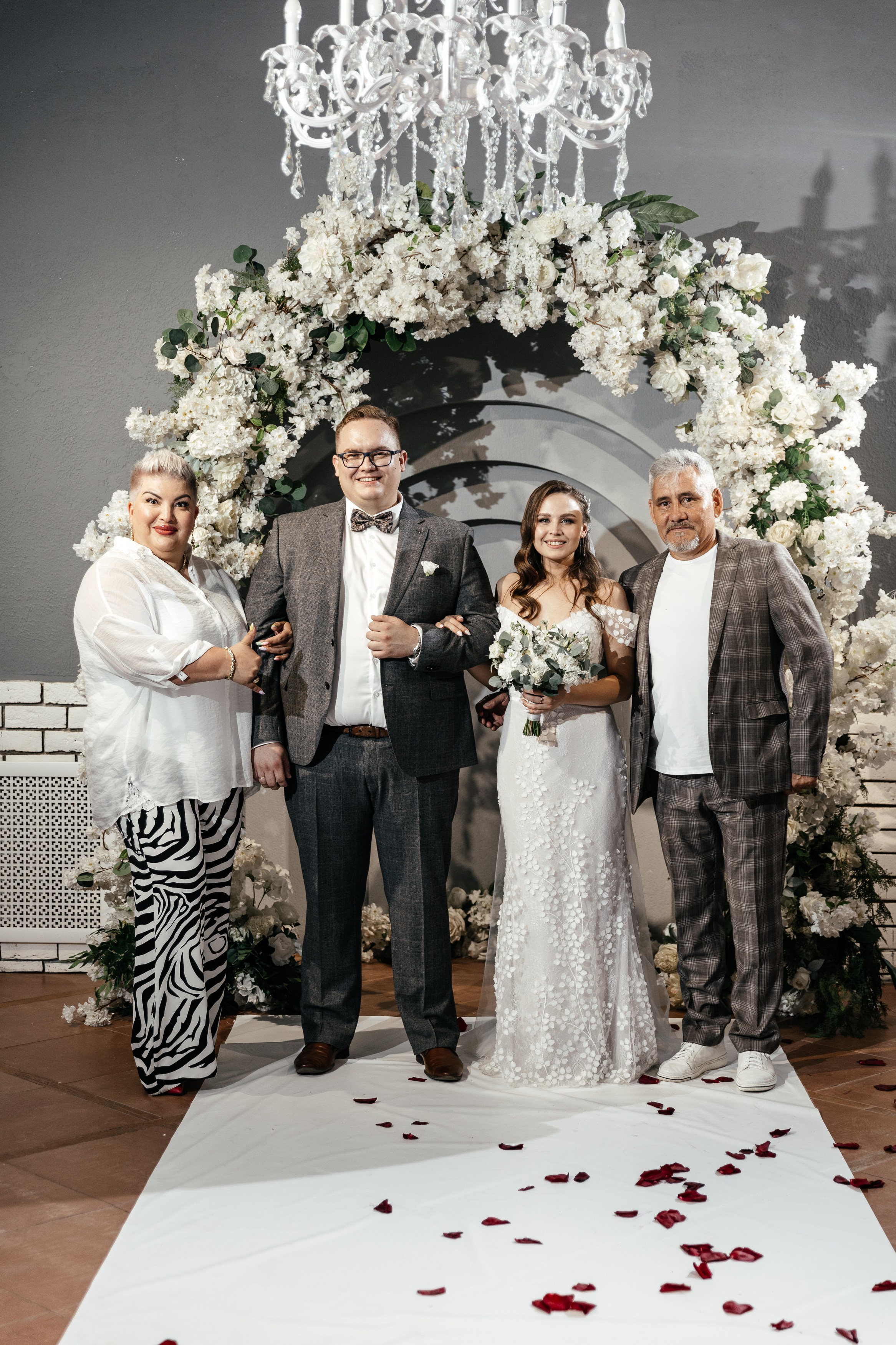 Свадебный фотограф Уфа — Руслан ГабдлисламовЖивые эмоции, красивые кадры, воспоминания на всю жизнь.Работаю по всей Республике Башкортоста. Свадебный фотограф Уфа Руслан Габдлисламов