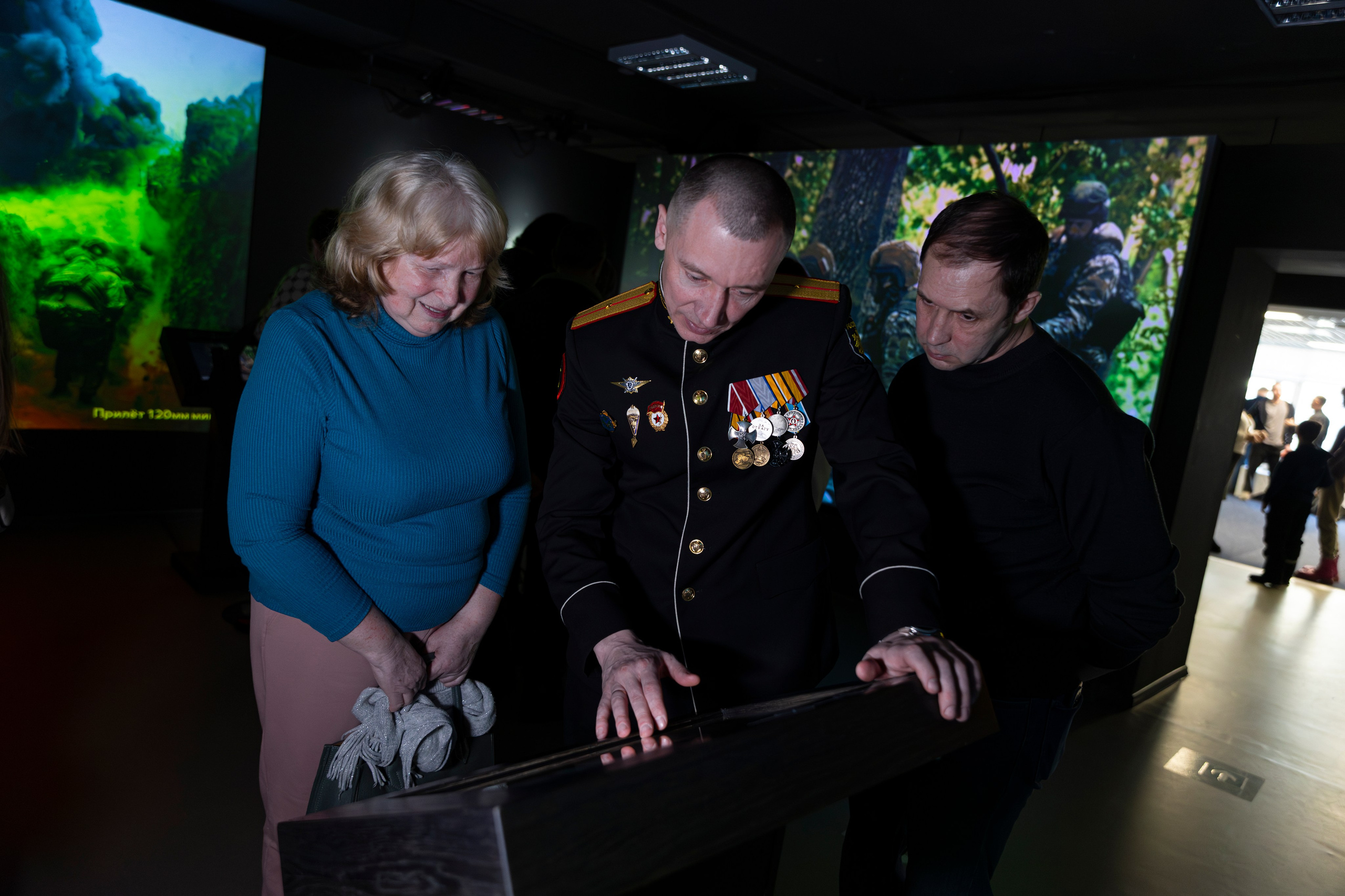 Выставка «Чёрные береты. Где мы, там — победа!». Олег Катакинов| Репортажный фотограф в городе у моря (Владивосток)