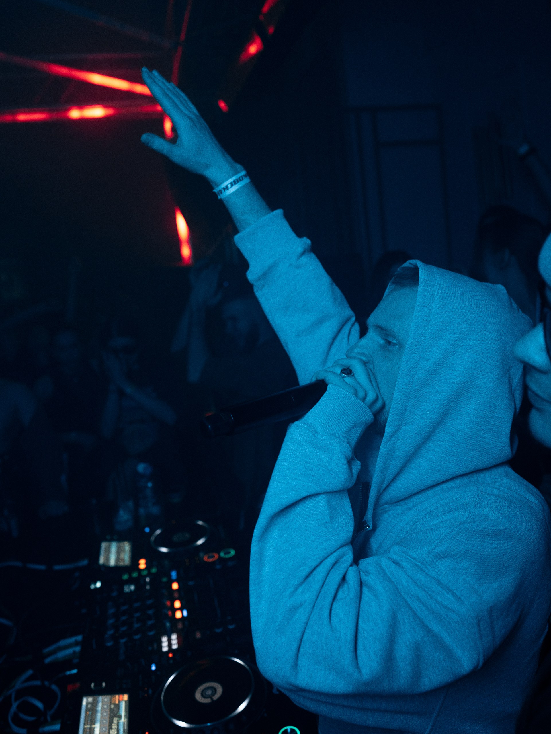 Metro Gorkovskaya Osobnyak 1857. Sunnyman