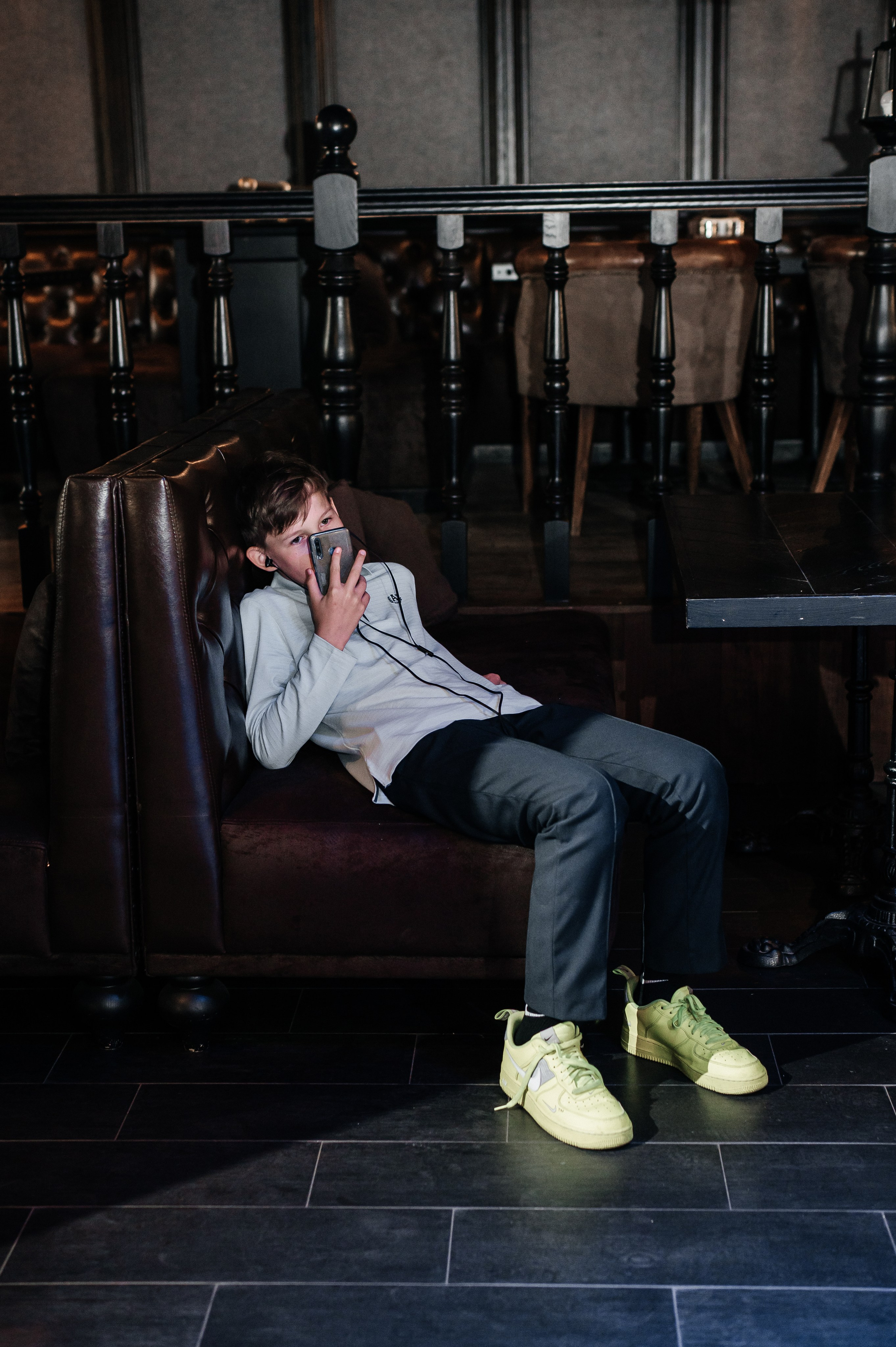 Даниил и Валерия. Черная утка. Полный день. Фотограф Екатерина Бочарникова