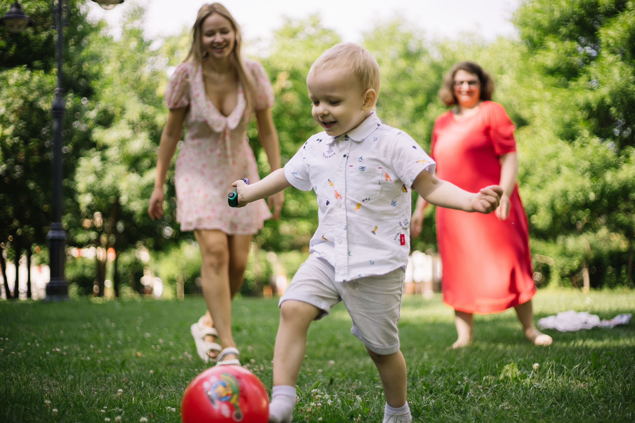 Фотосессия на Новособорной в центре города. Семейный фотограф в Томске Максимова Екатерина