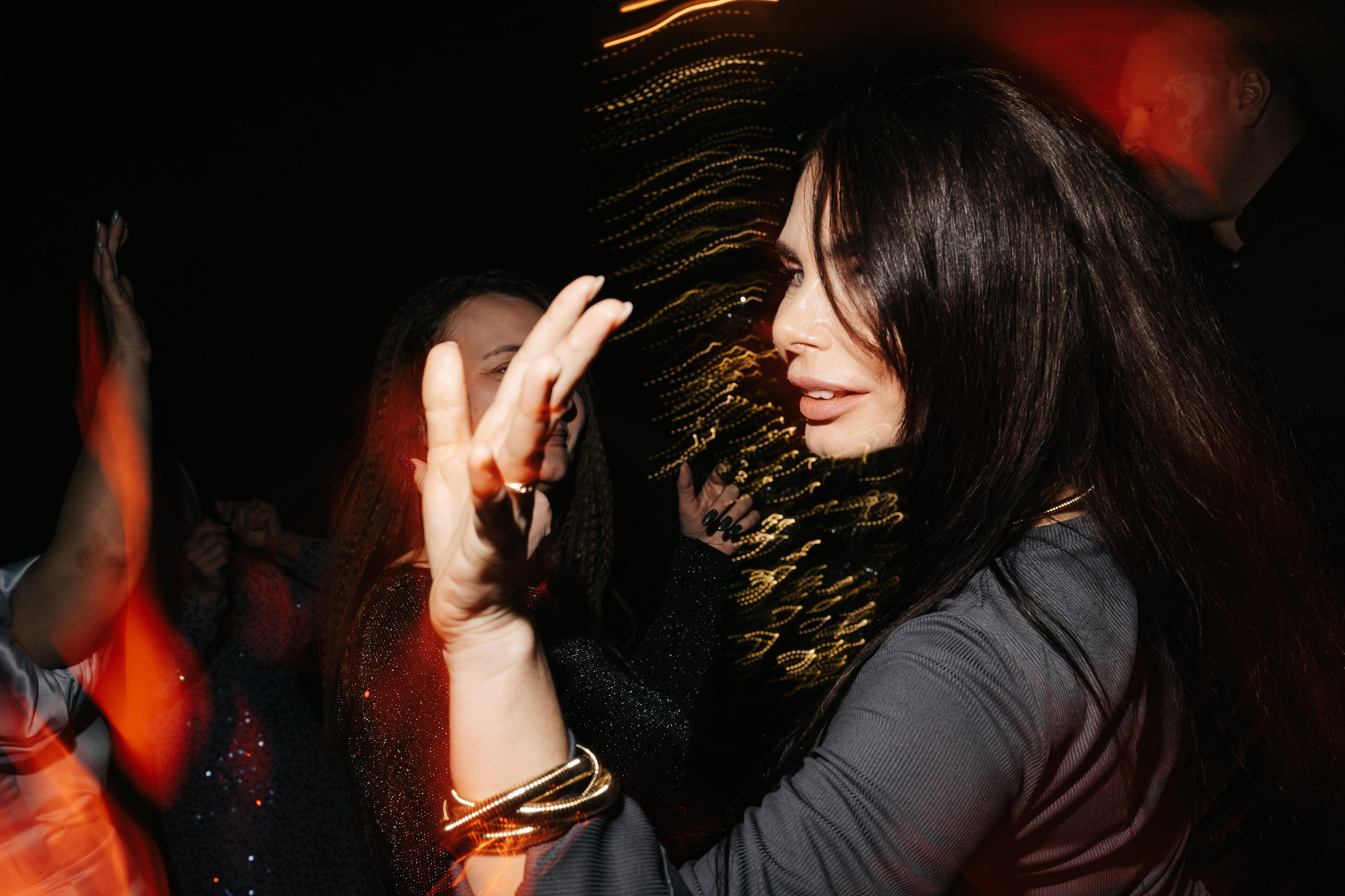 Королева января. Фотограф свадебный, репортажный, индивидуальный, фото для маркетплейсов, брендов, автосалонов