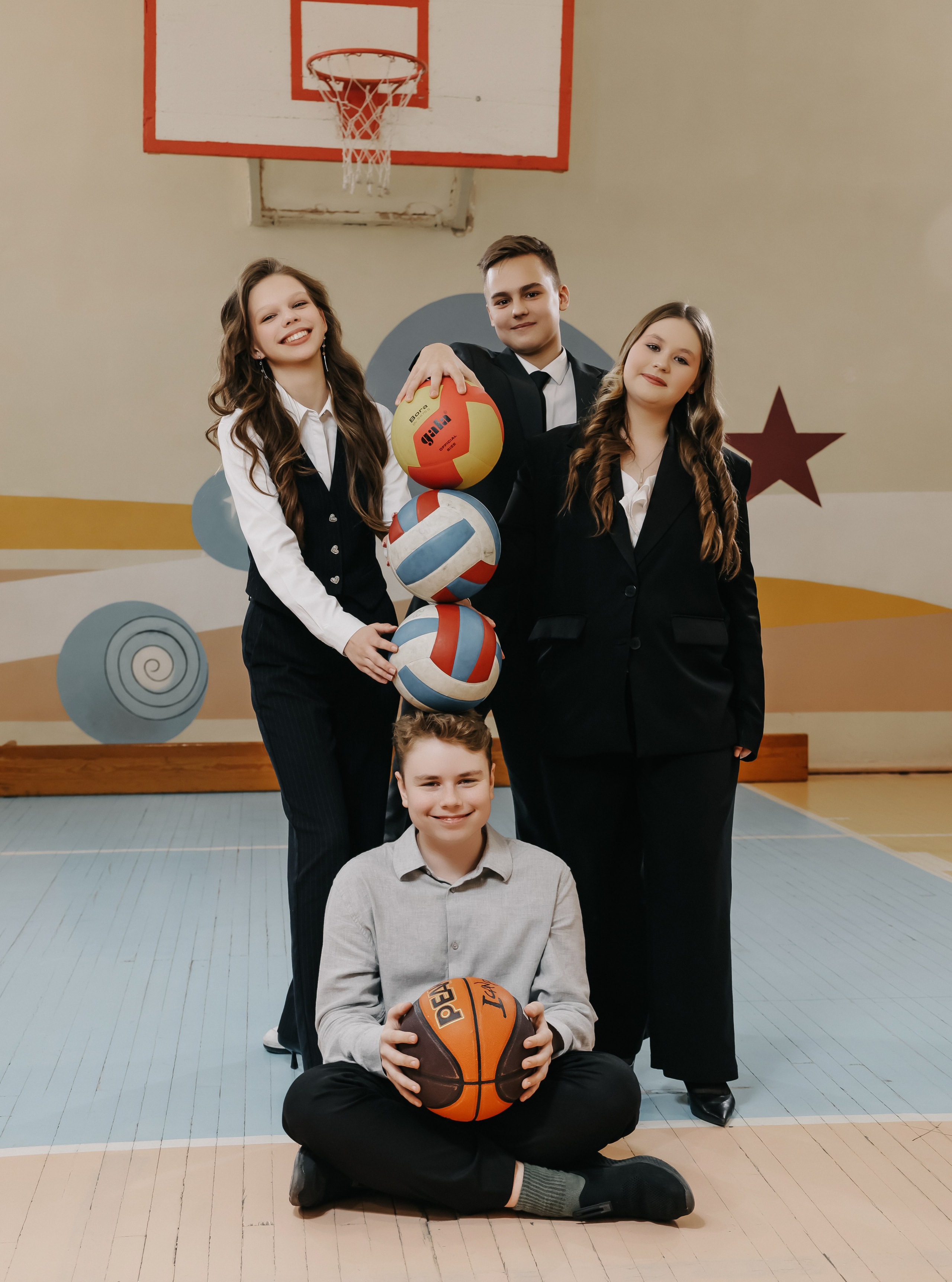 Школьные. Фотограф свадебный, репортажный, индивидуальный, фото для маркетплейсов, брендов, автосалонов