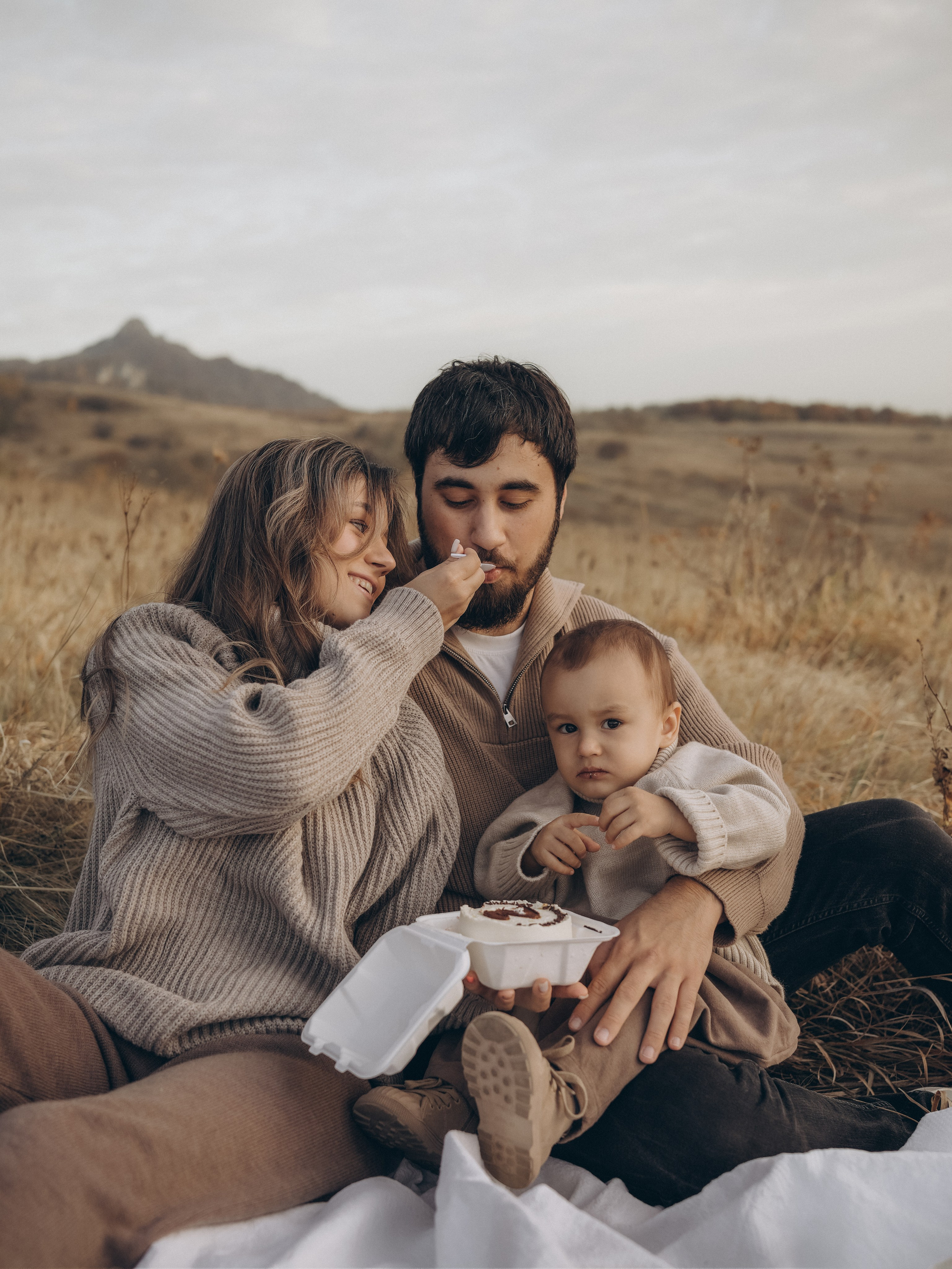 Семейная съемка Гаяны, Аркадия и малыша Самуила. Свадебный фотограф Ирина Беляева Пятигорск|Кисловодск|Эльбрус|Домбай