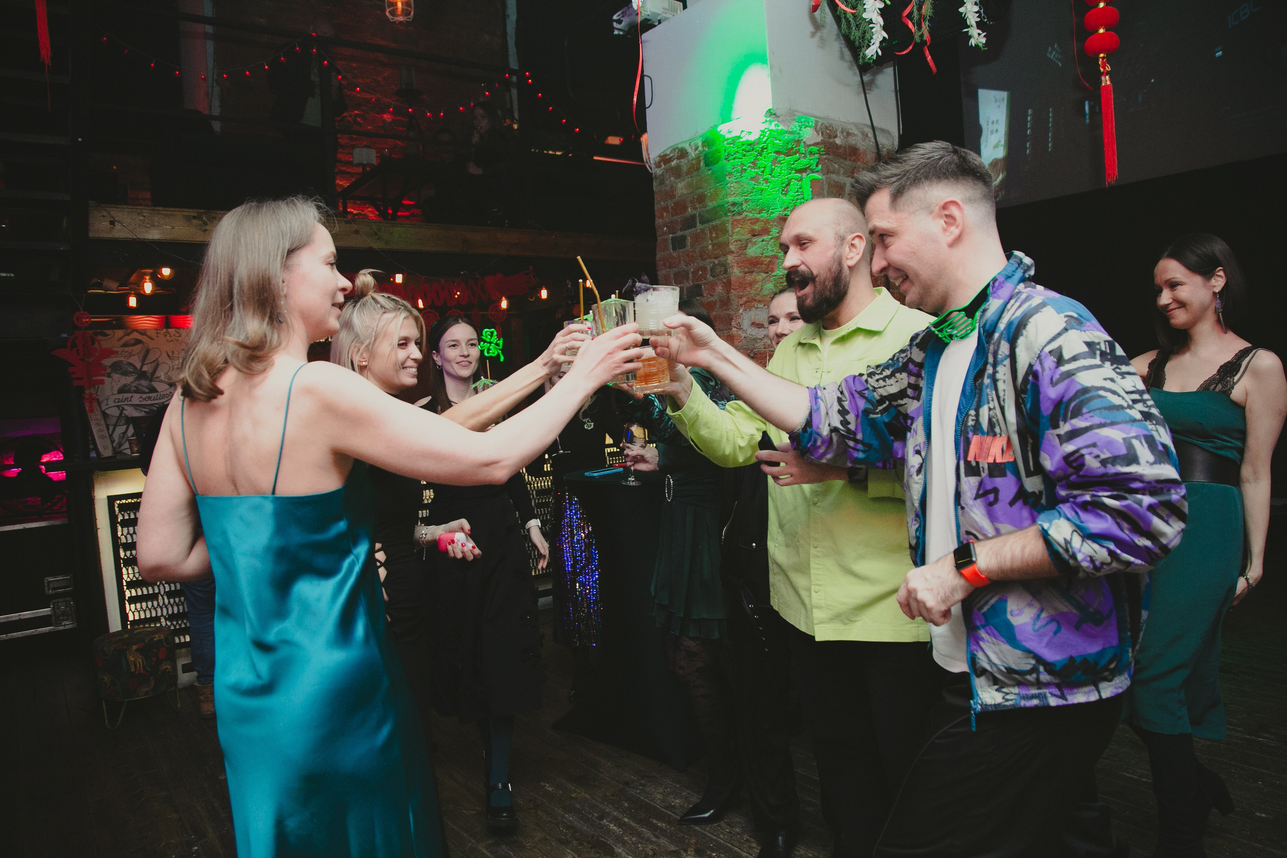 Дни рождения и юбилеи. Профессиональный фотограф Евгений Земцов в Москве. Контент съемка, репортаж мероприятий, бизнес портреты